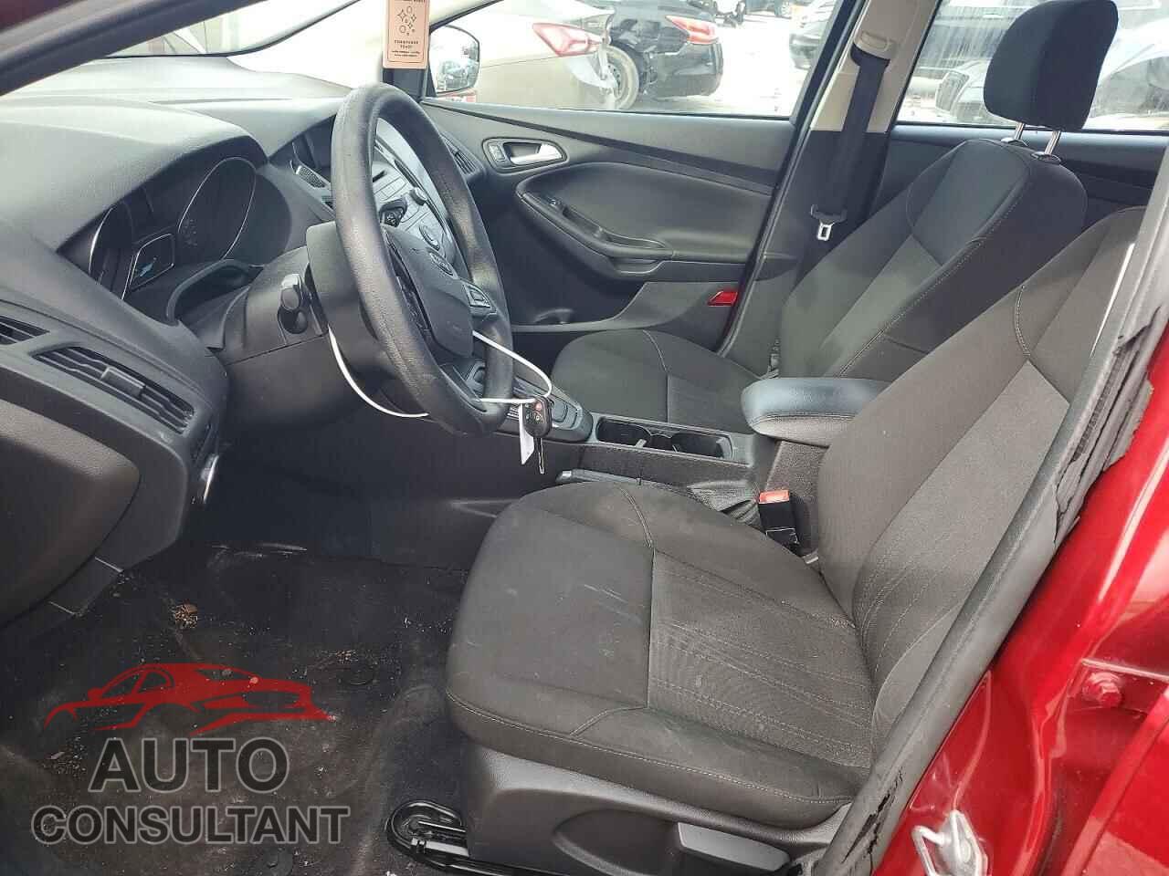 FORD FOCUS 2017 - 1FADP3F23HL342601