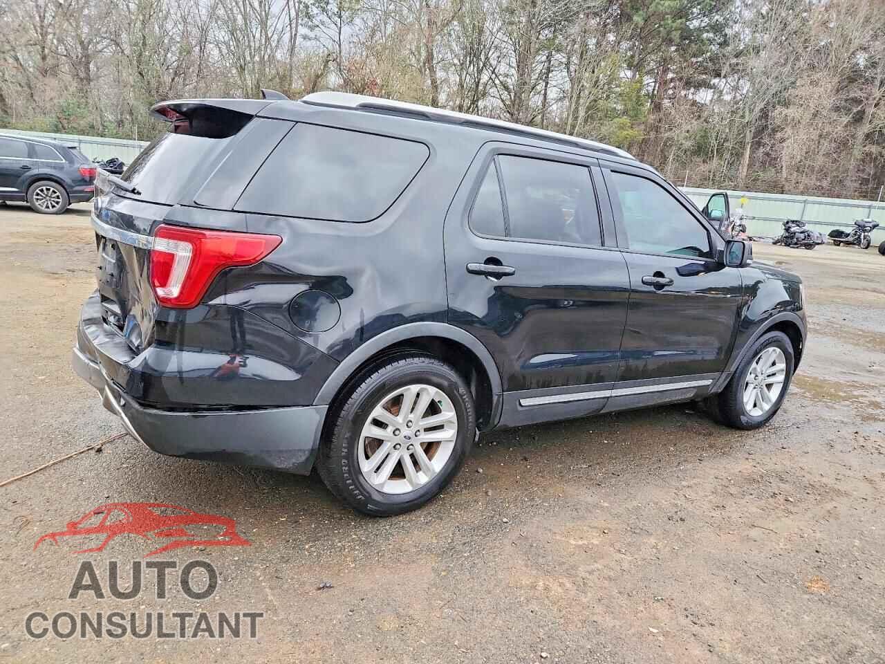 FORD EXPLORER 2017 - 1FM5K7D8XHGD53756