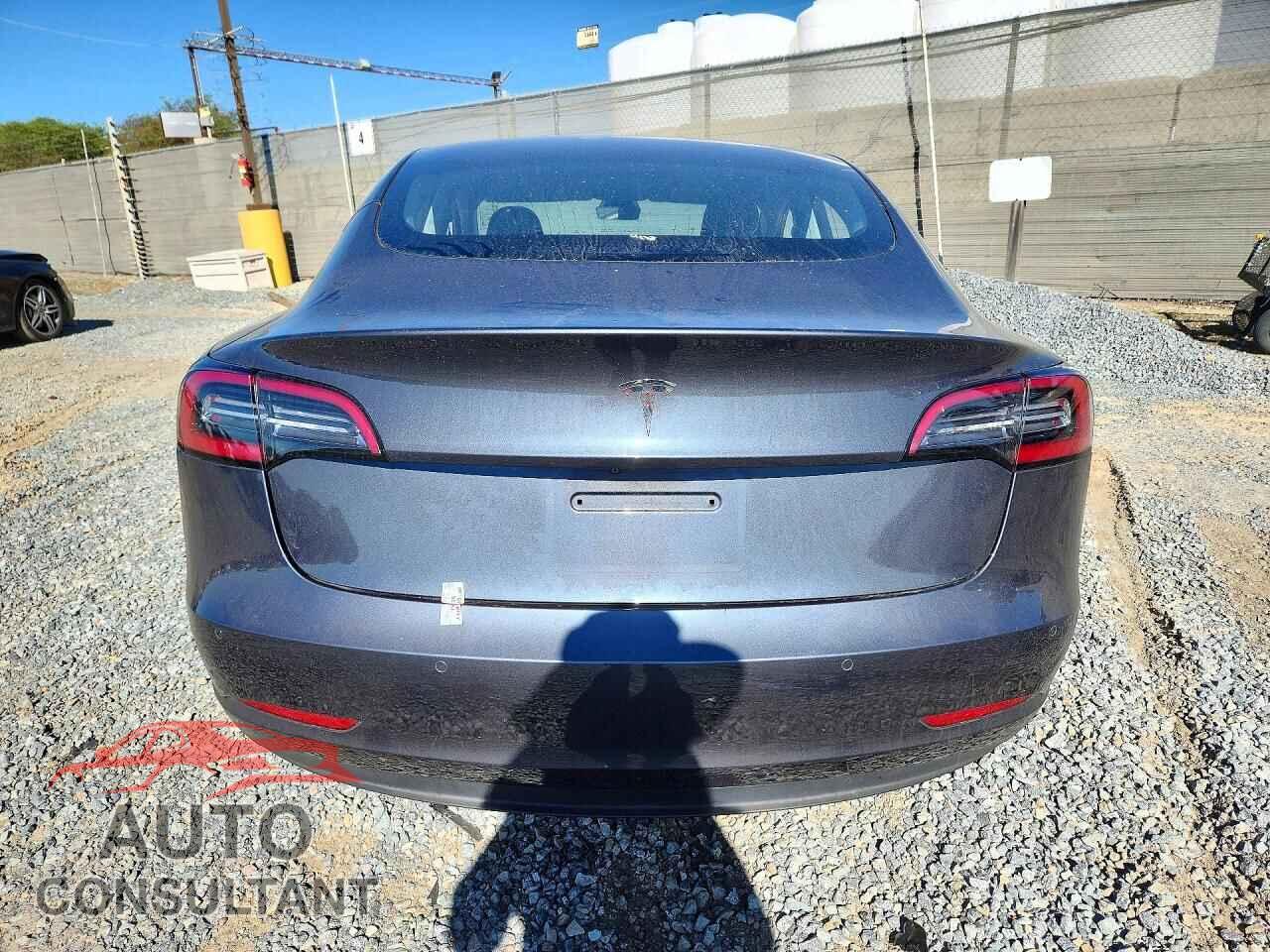 TESLA MODEL 3 2020 - 5YJ3E1EA0LF804486
