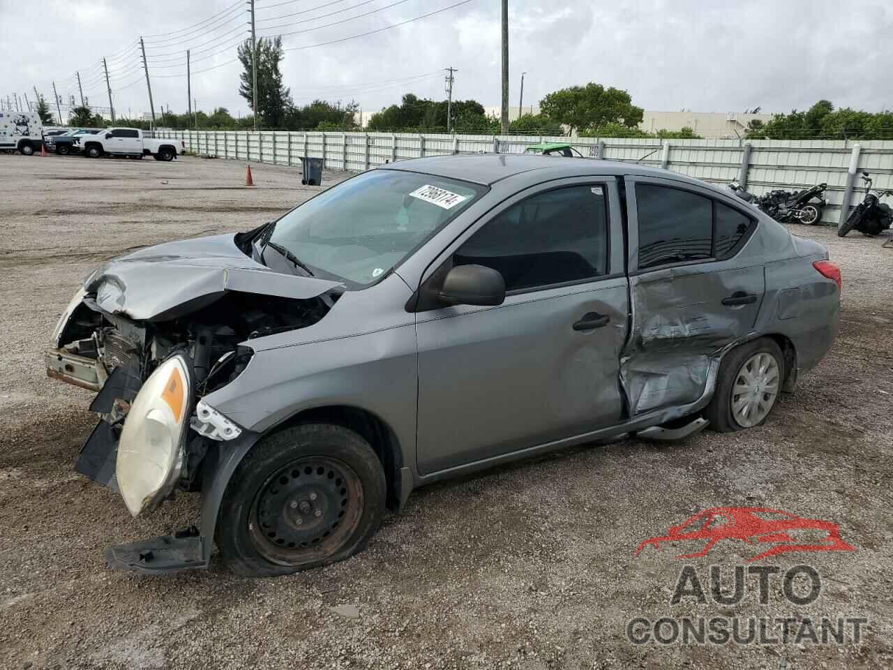 NISSAN VERSA 2013 - 3N1CN7AP4DL842936