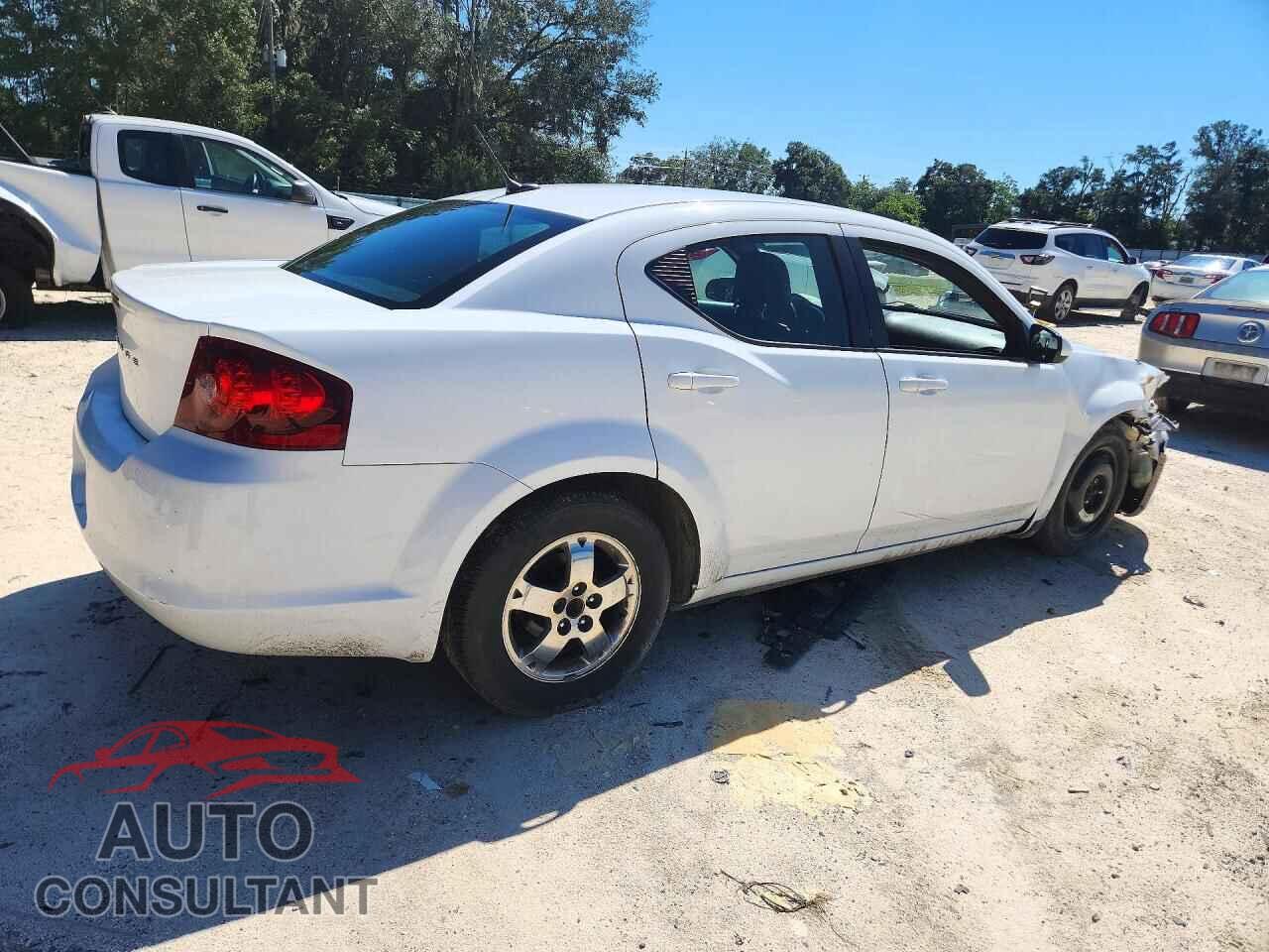DODGE AVENGER 2011 - 1B3BD1FB4BN557321