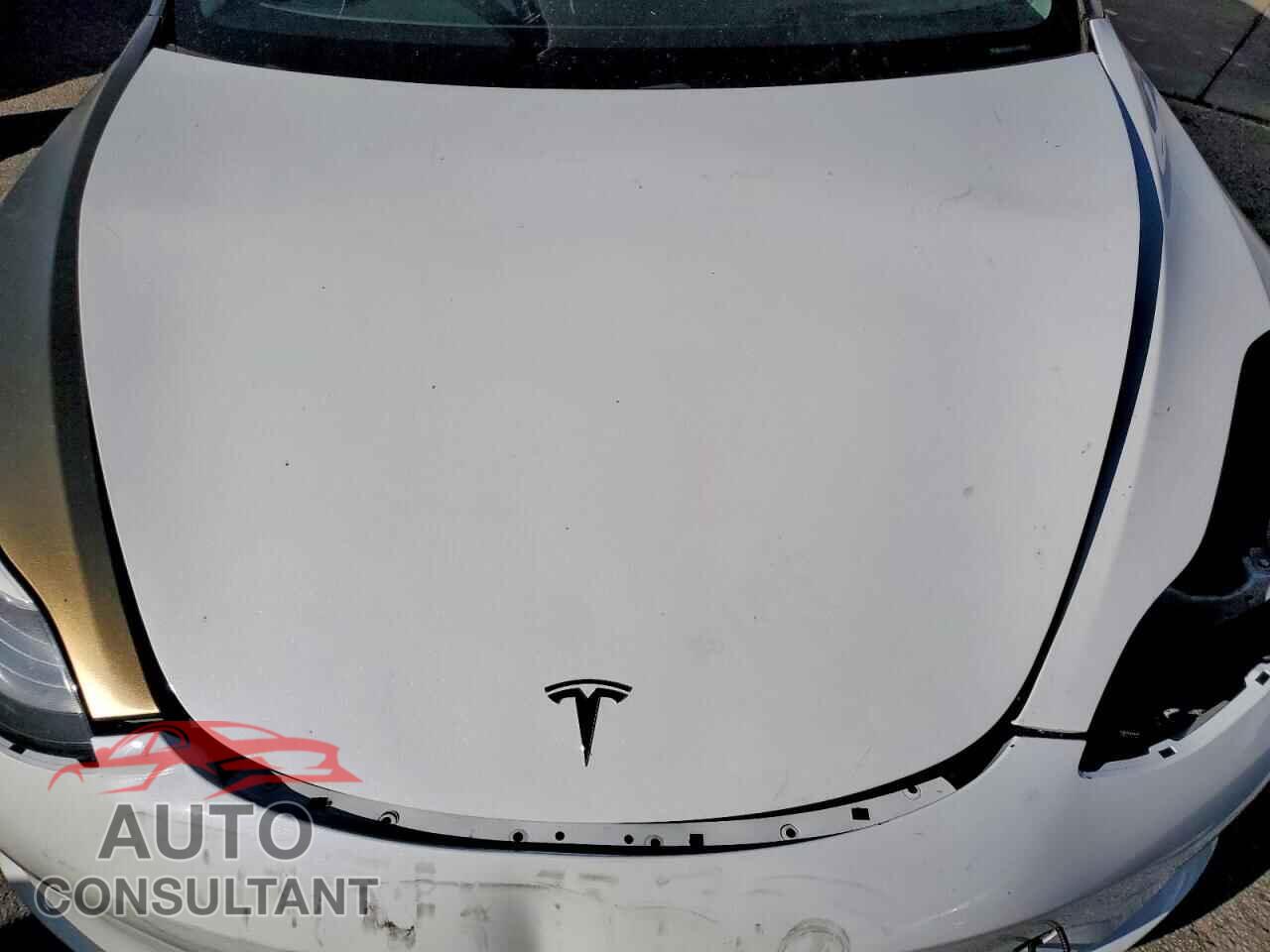 TESLA MODEL 3 2020 - 5YJ3E1EA7LF615690
