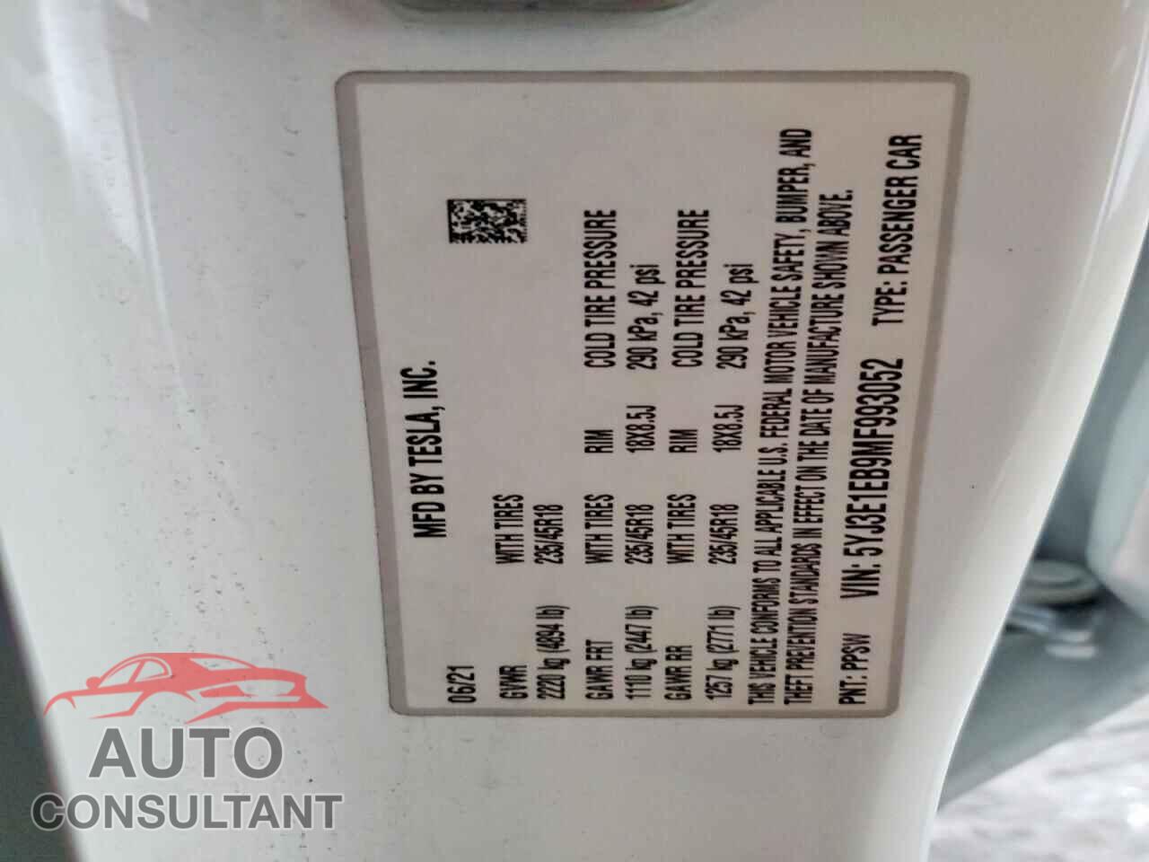 TESLA MODEL 3 2021 - 5YJ3E1EB9MF993052