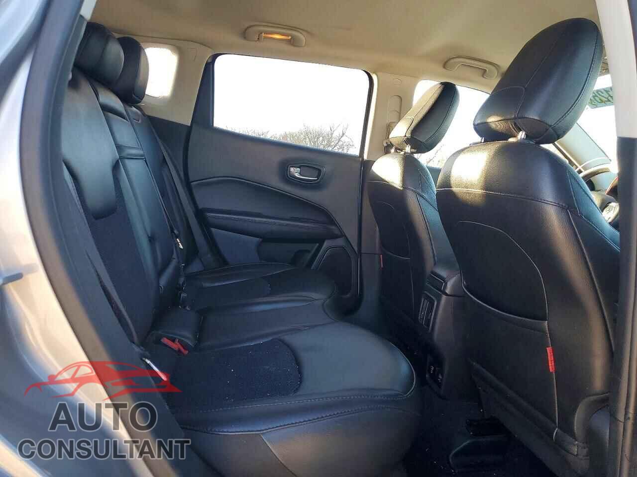JEEP COMPASS 2019 - 3C4NJDDB9KT721509