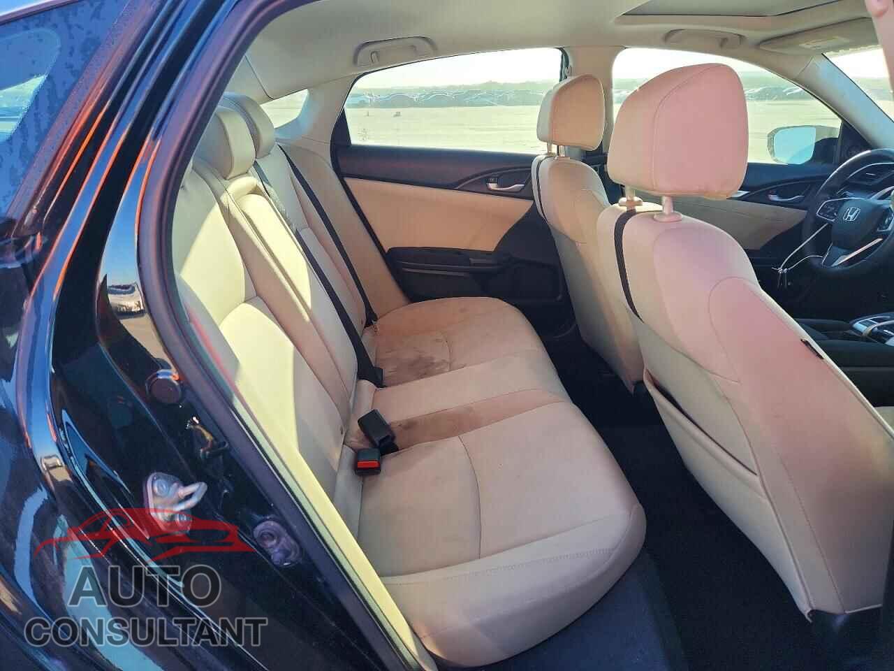 HONDA CIVIC 2017 - 19XFC2F76HE043746
