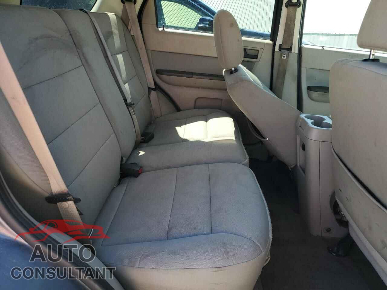 FORD ESCAPE 2011 - 1FMCU9DG7BKA65685