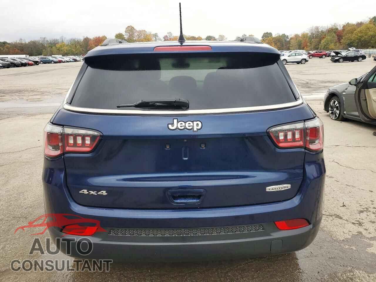 JEEP COMPASS 2018 - 3C4NJDBB1JT470583