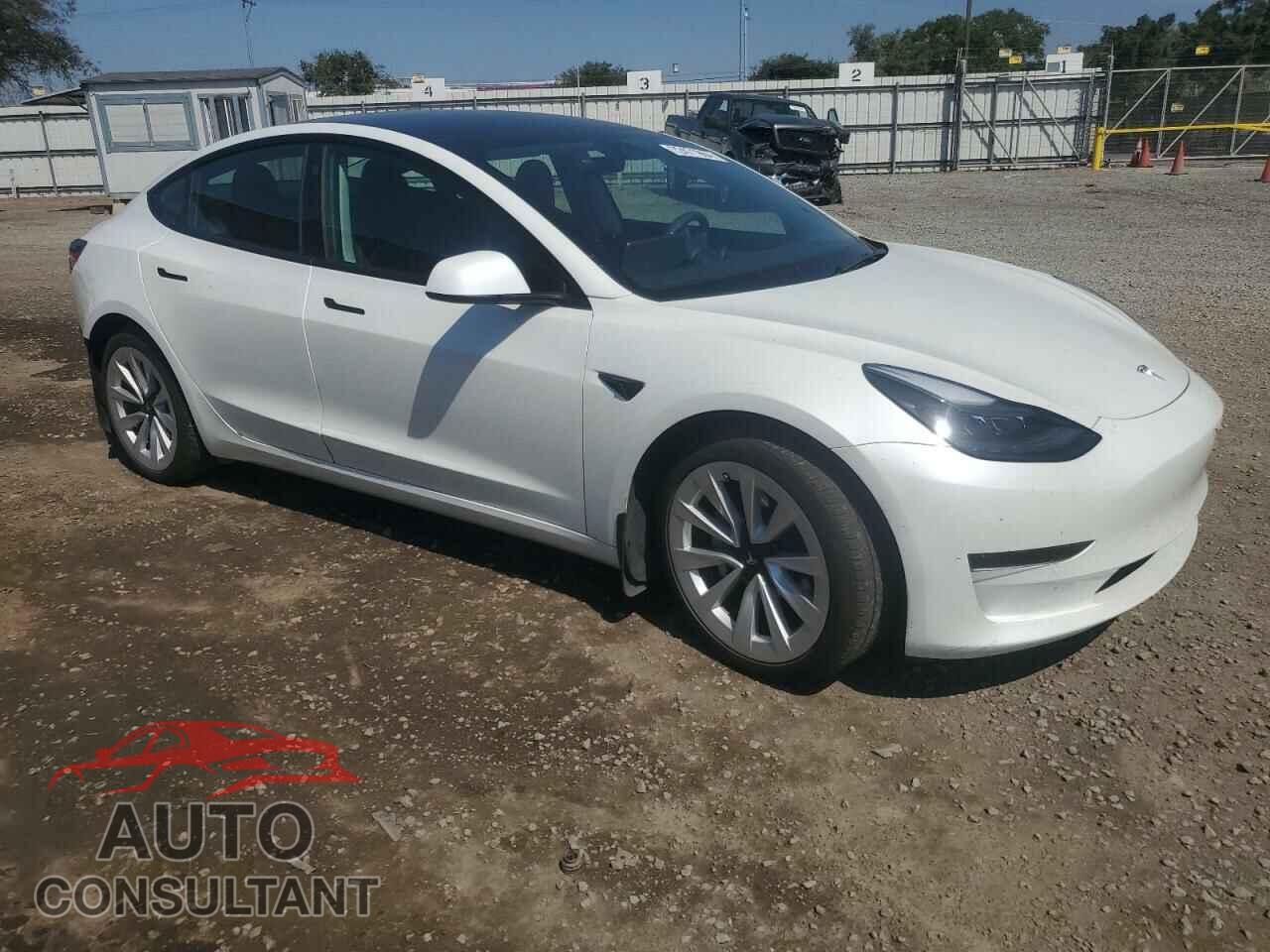 TESLA MODEL 3 2022 - 5YJ3E1EA3NF358983