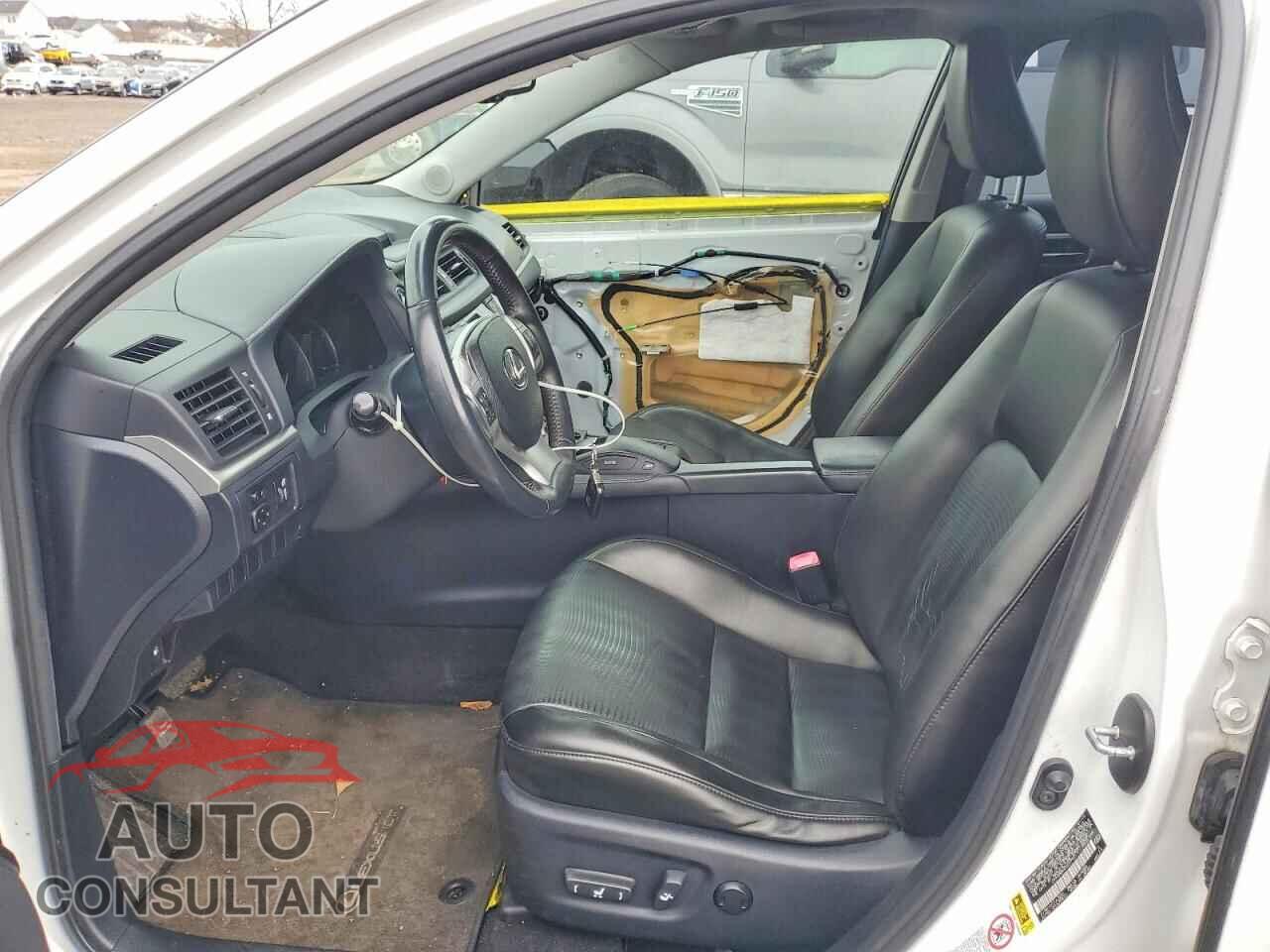 LEXUS CT 200 2012 - JTHKD5BH2C2079417
