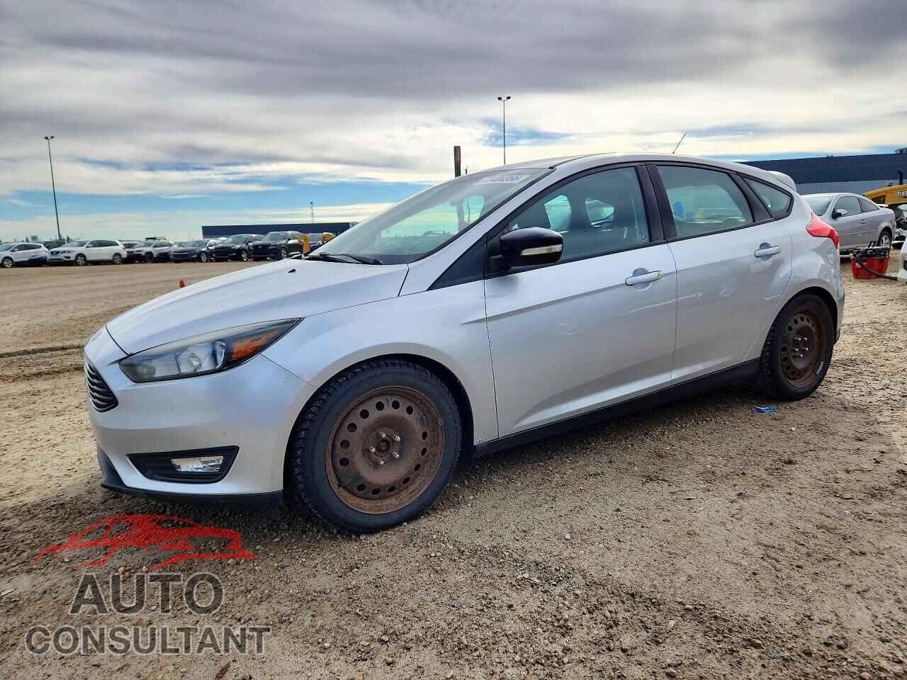 FORD FOCUS 2016 - 1FADP3K27GL286795