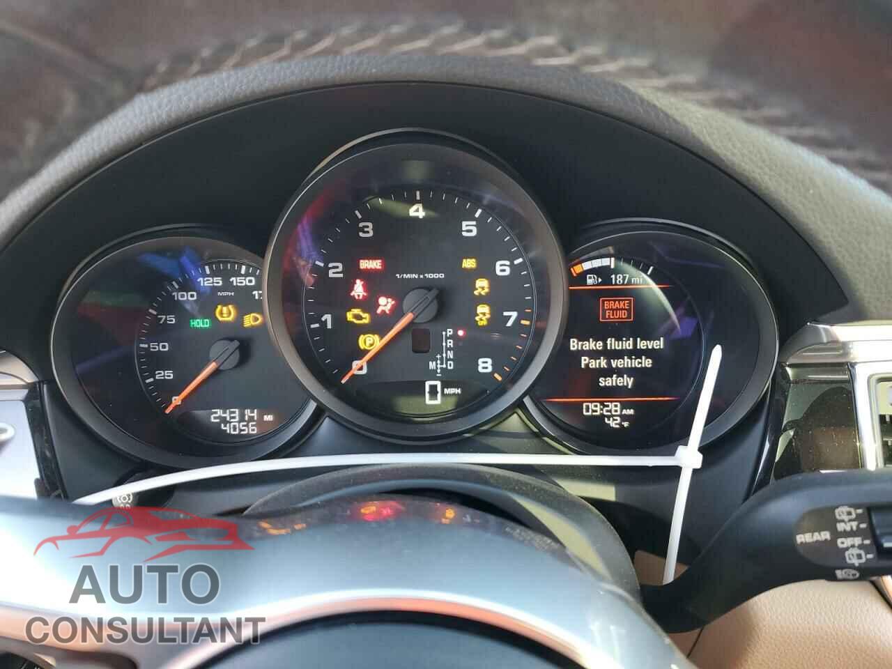 PORSCHE MACAN 2018 - WP1AA2A54JLB15660