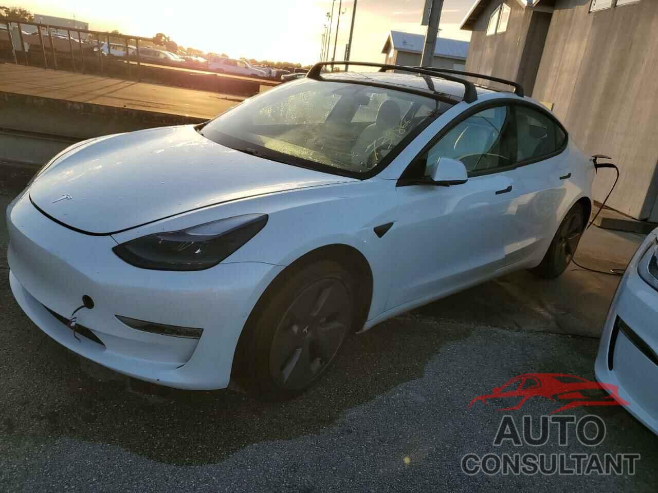 TESLA MODEL 3 2021 - 5YJ3E1EB0MF036471