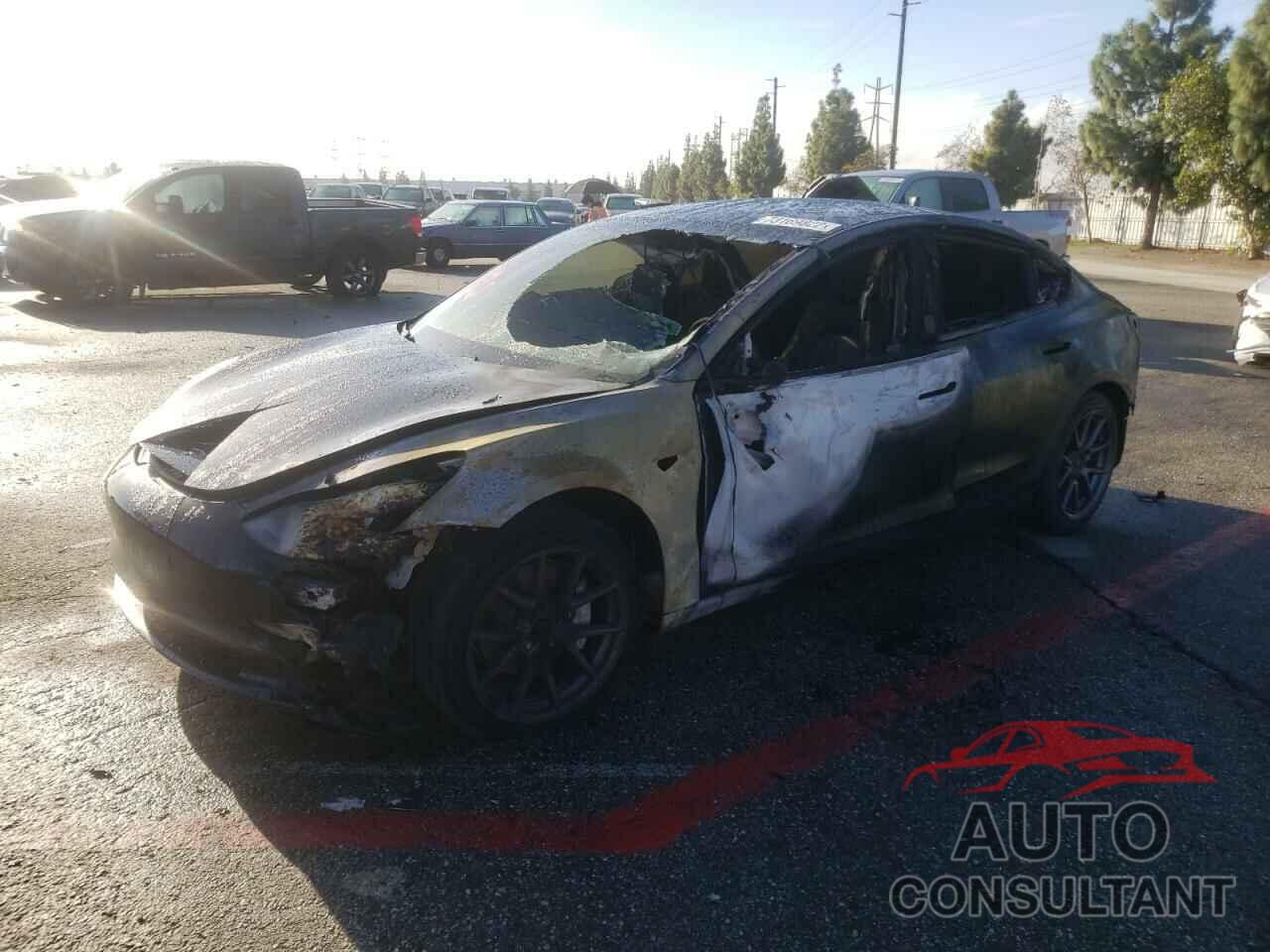 TESLA MODEL 3 2021 - 5YJ3E1EA6MF870641
