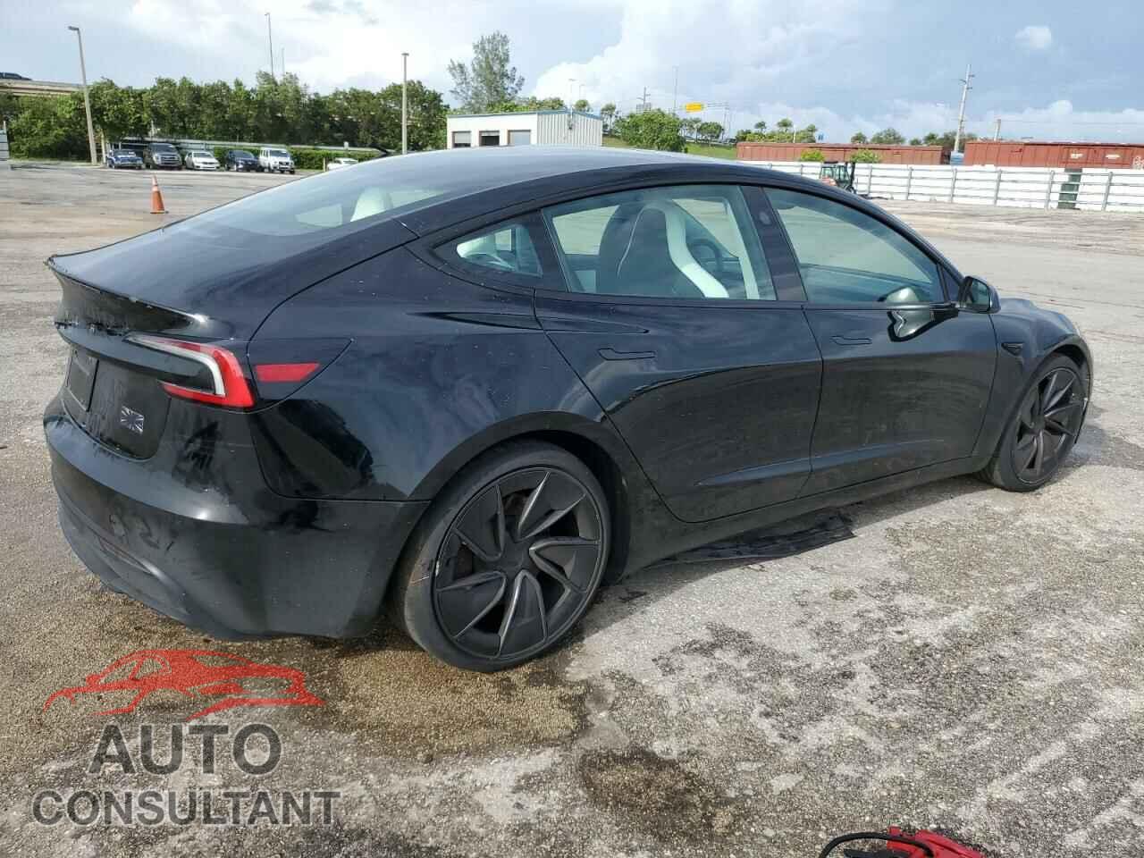 TESLA MODEL 3 2024 - 5YJ3E1ET1RF783075
