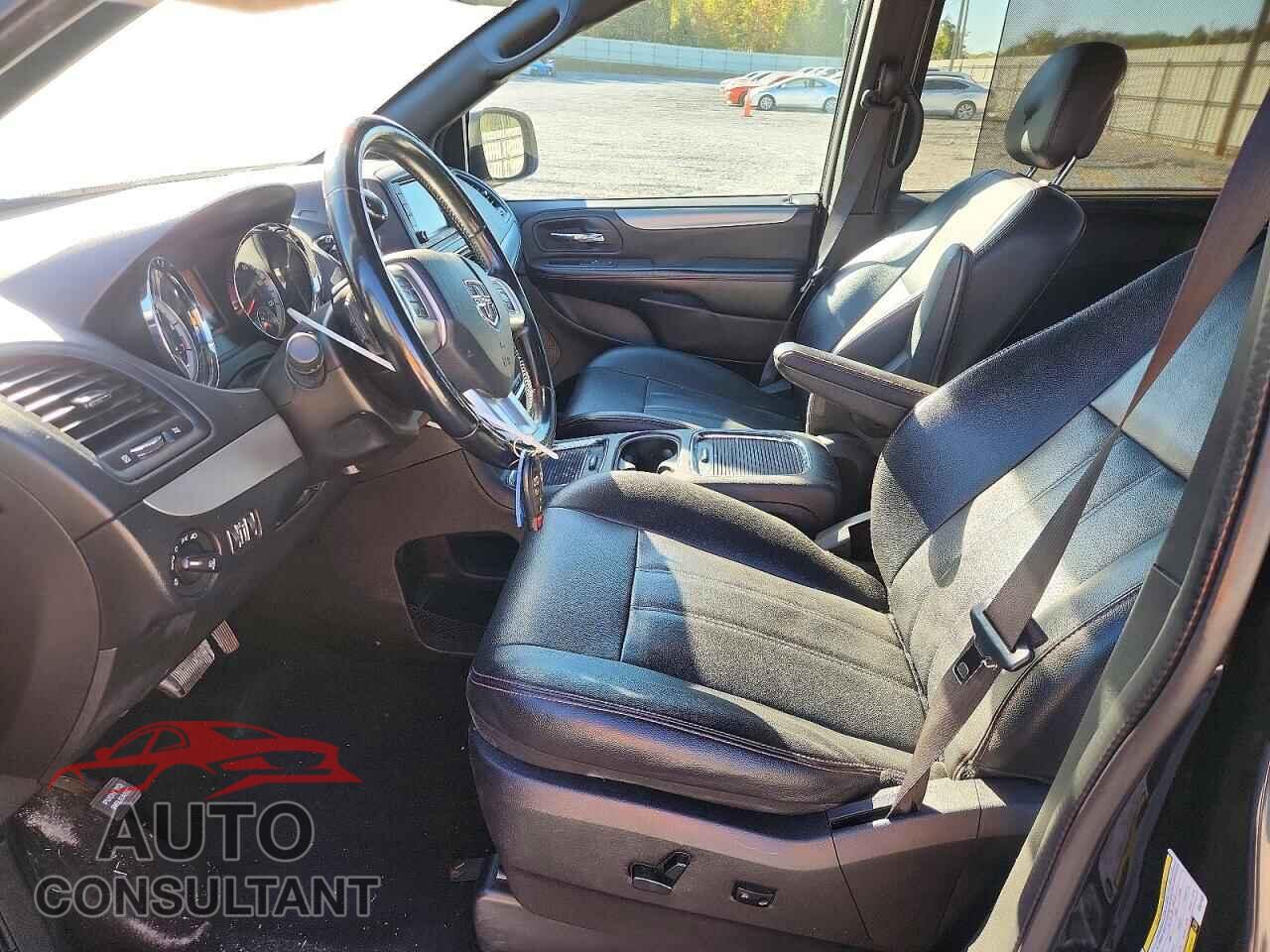 DODGE CARAVAN 2019 - 2C4RDGEG0KR631608