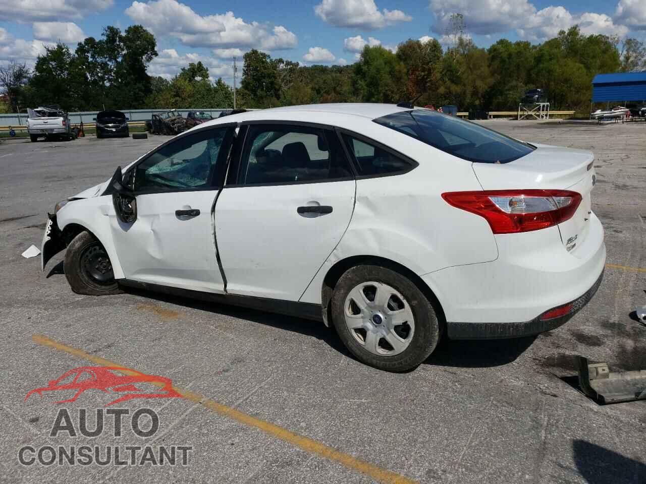 FORD FOCUS 2013 - 1FADP3E2XDL326410