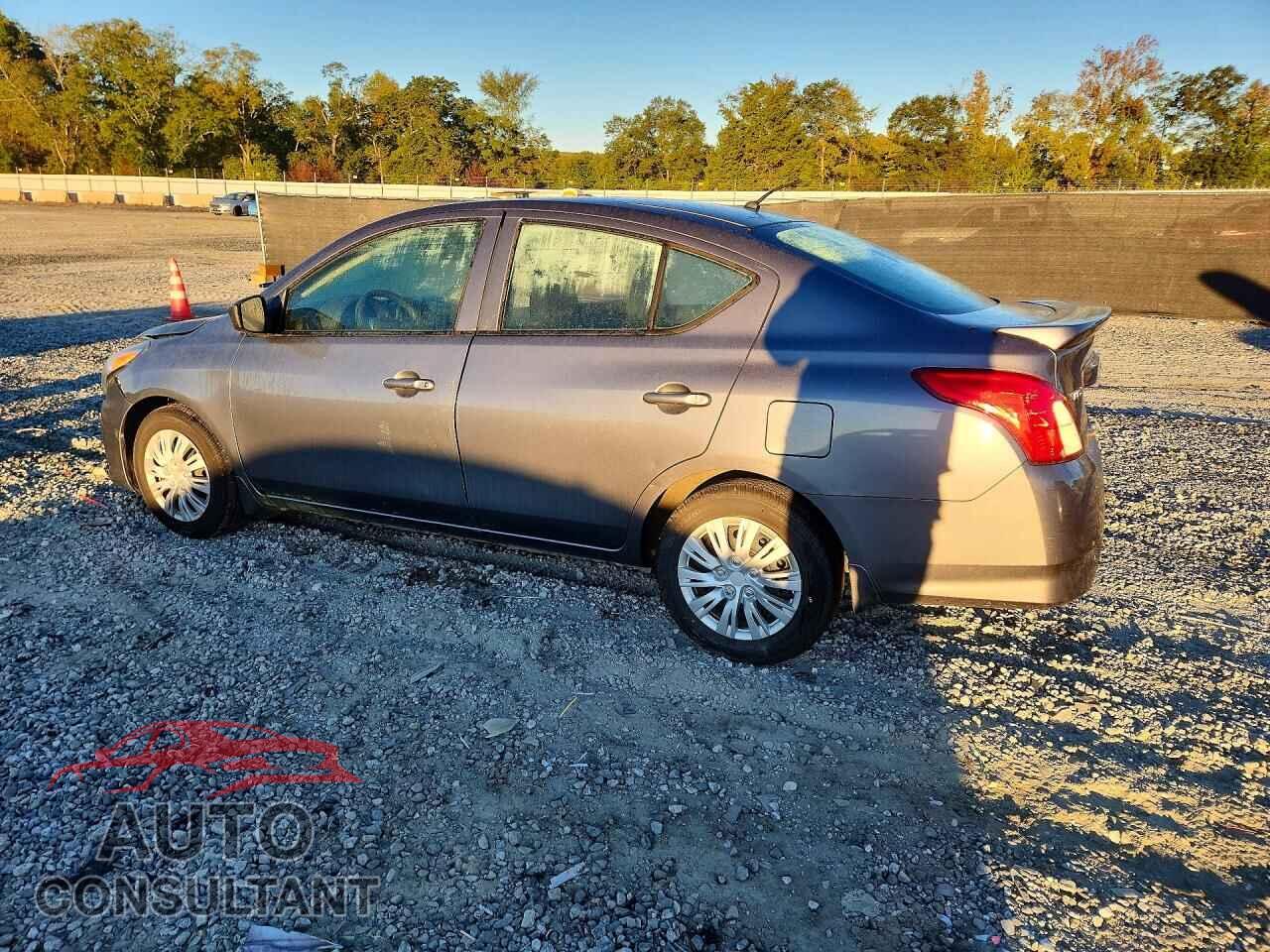NISSAN VERSA 2017 - 3N1CN7AP1HL906954