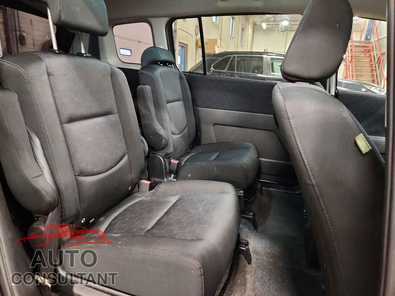 MAZDA 5 2010 - JM1CR2W30A0367336