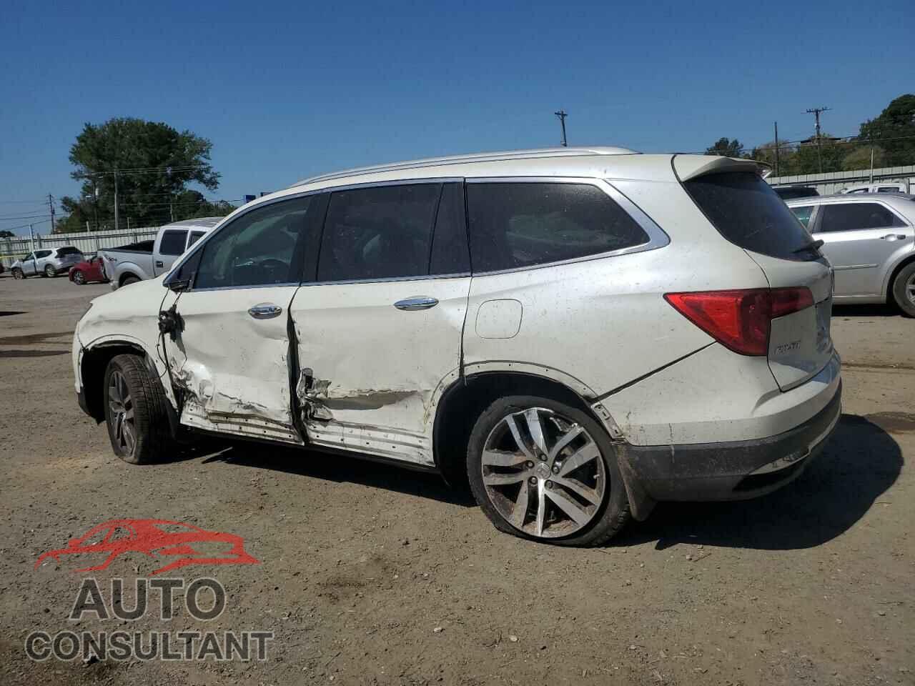 HONDA PILOT 2017 - 5FNYF6H08HB022169