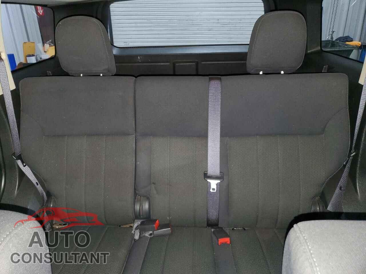 DODGE NITRO 2011 - 1D4PU4GK4BW605045
