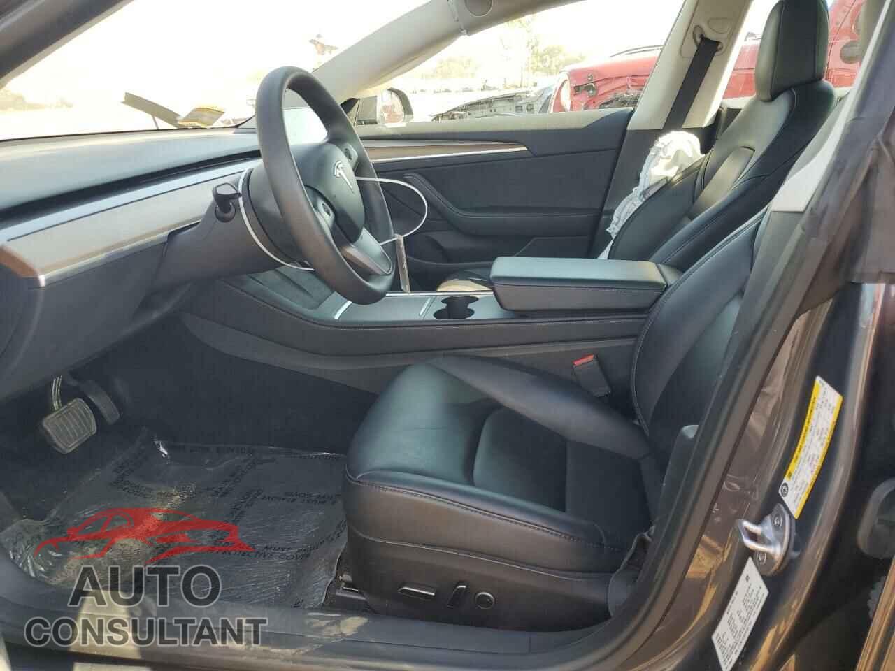 TESLA MODEL 3 2023 - 5YJ3E1EA5PF457159