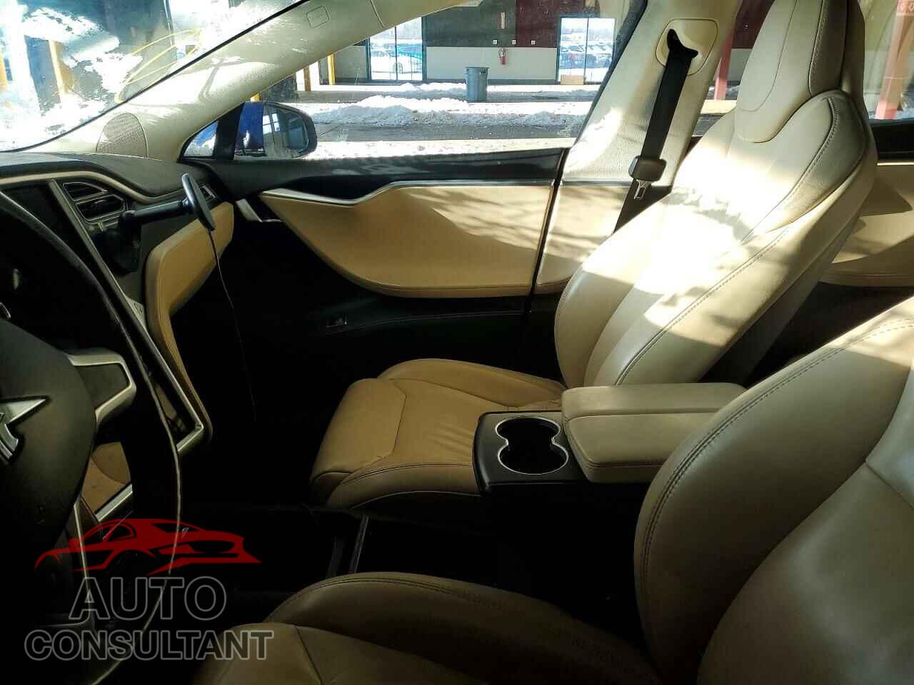 TESLA MODEL S 2017 - 5YJSA1E22HF189740