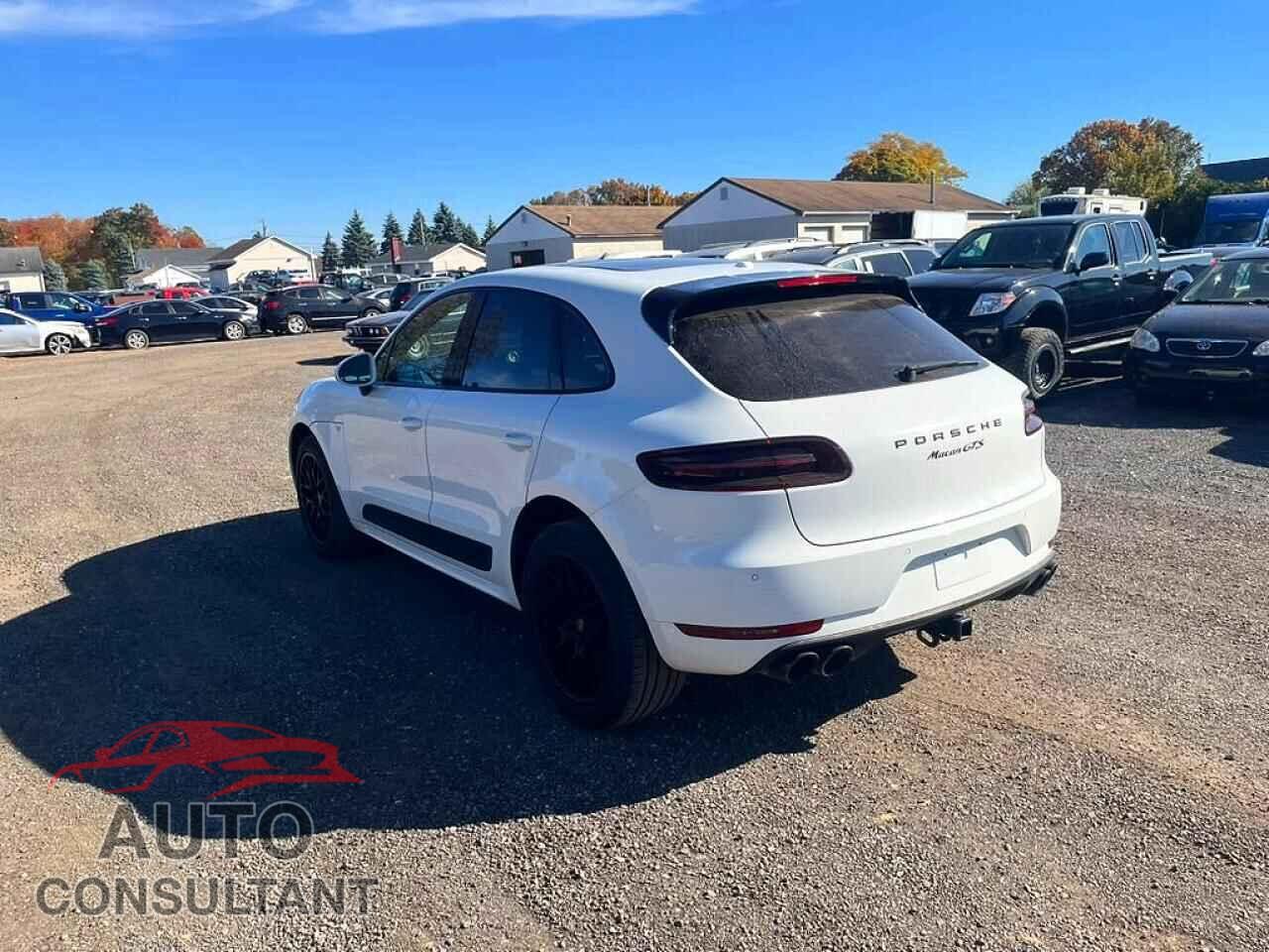 PORSCHE MACAN 2017 - WP1AG2A57HLB50315