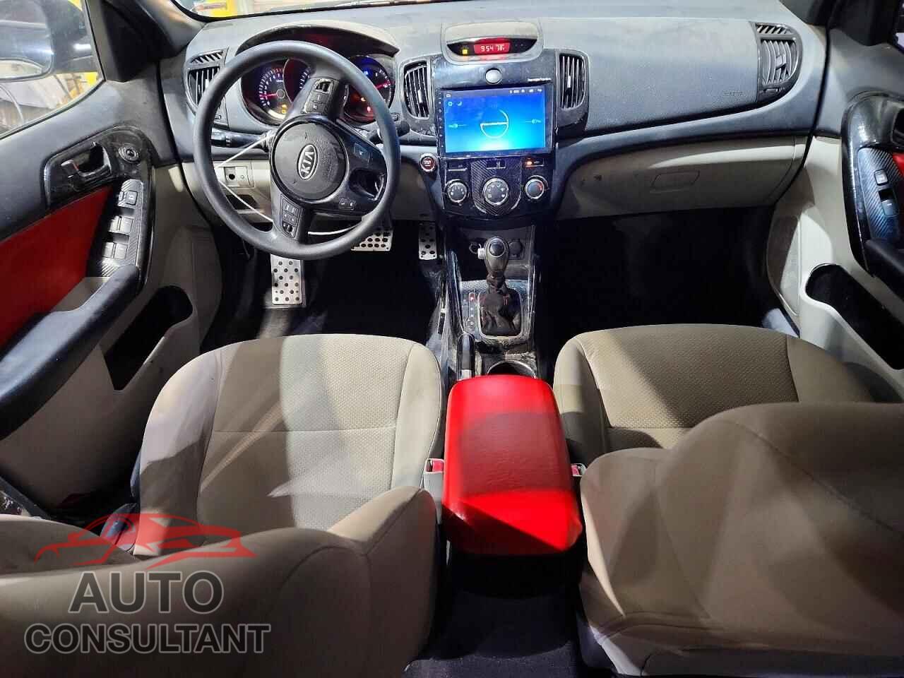 KIA FORTE 2012 - KNAFU4A2XC5468800