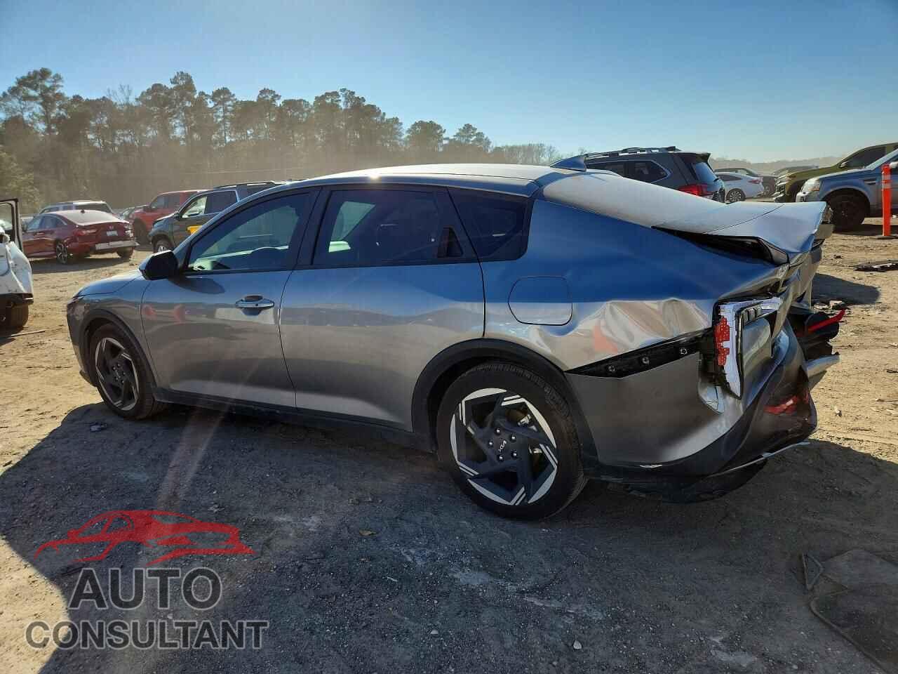 KIA K4 EX 2025 - 3KPFU4DE2SE008686