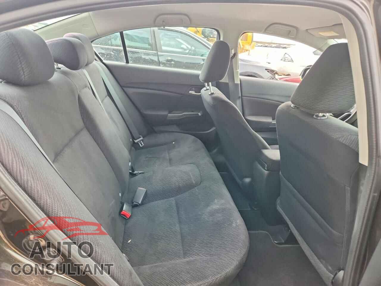 HONDA CIVIC 2013 - 19XFB2F54DE059052
