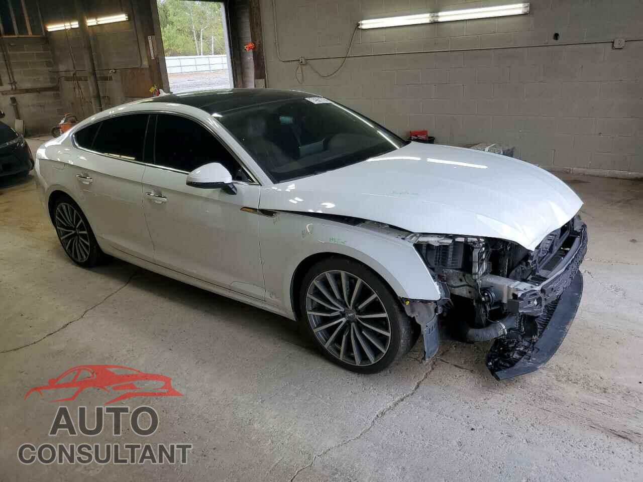 AUDI A5 2018 - WAUBNCF54JA008335