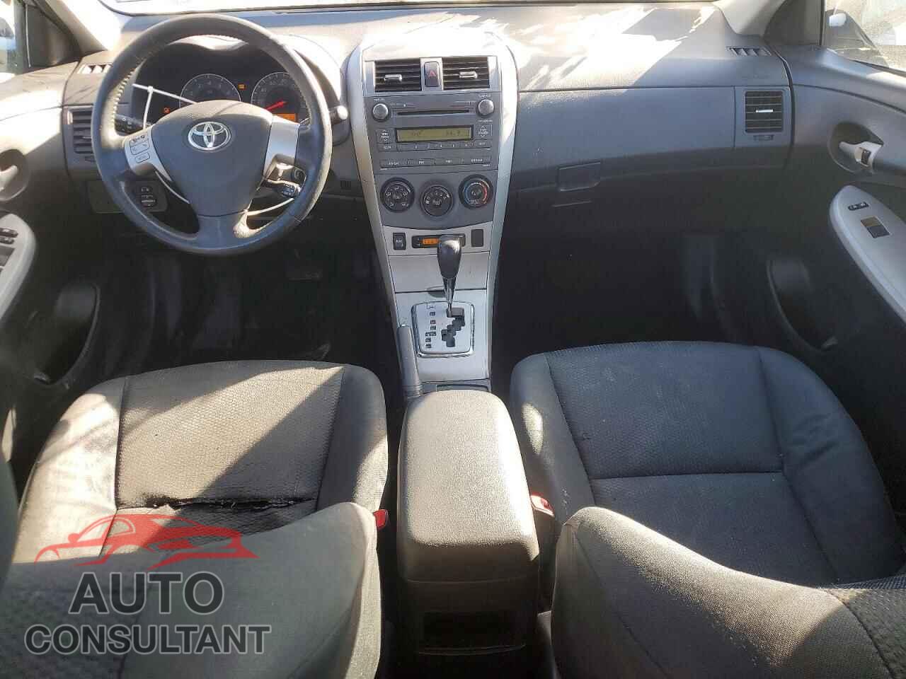 TOYOTA COROLLA 2010 - 1NXBU4EE6AZ381397