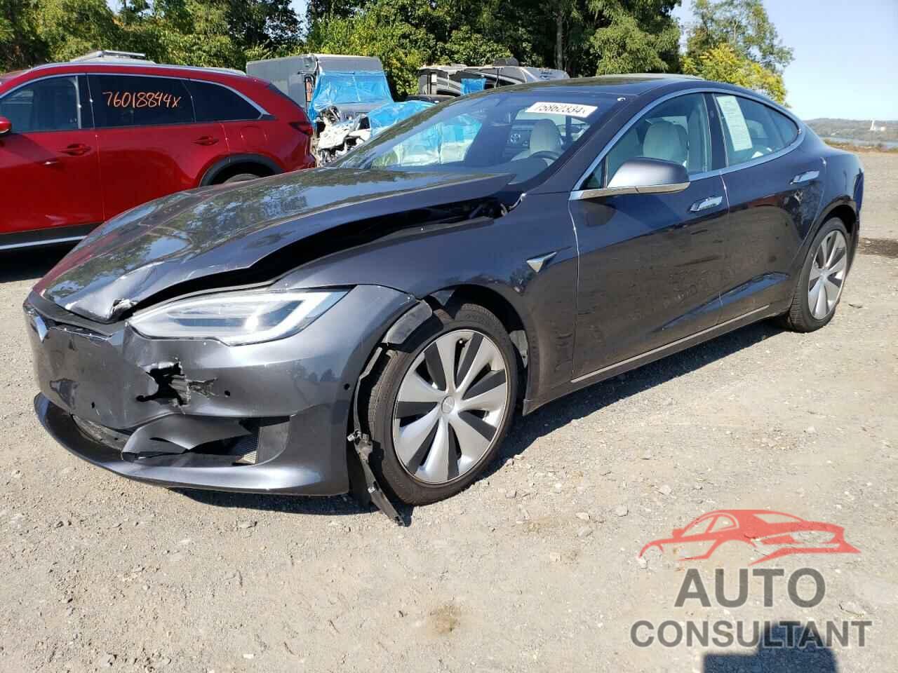 TESLA MODEL S 2021 - 5YJSA1E21MF425403