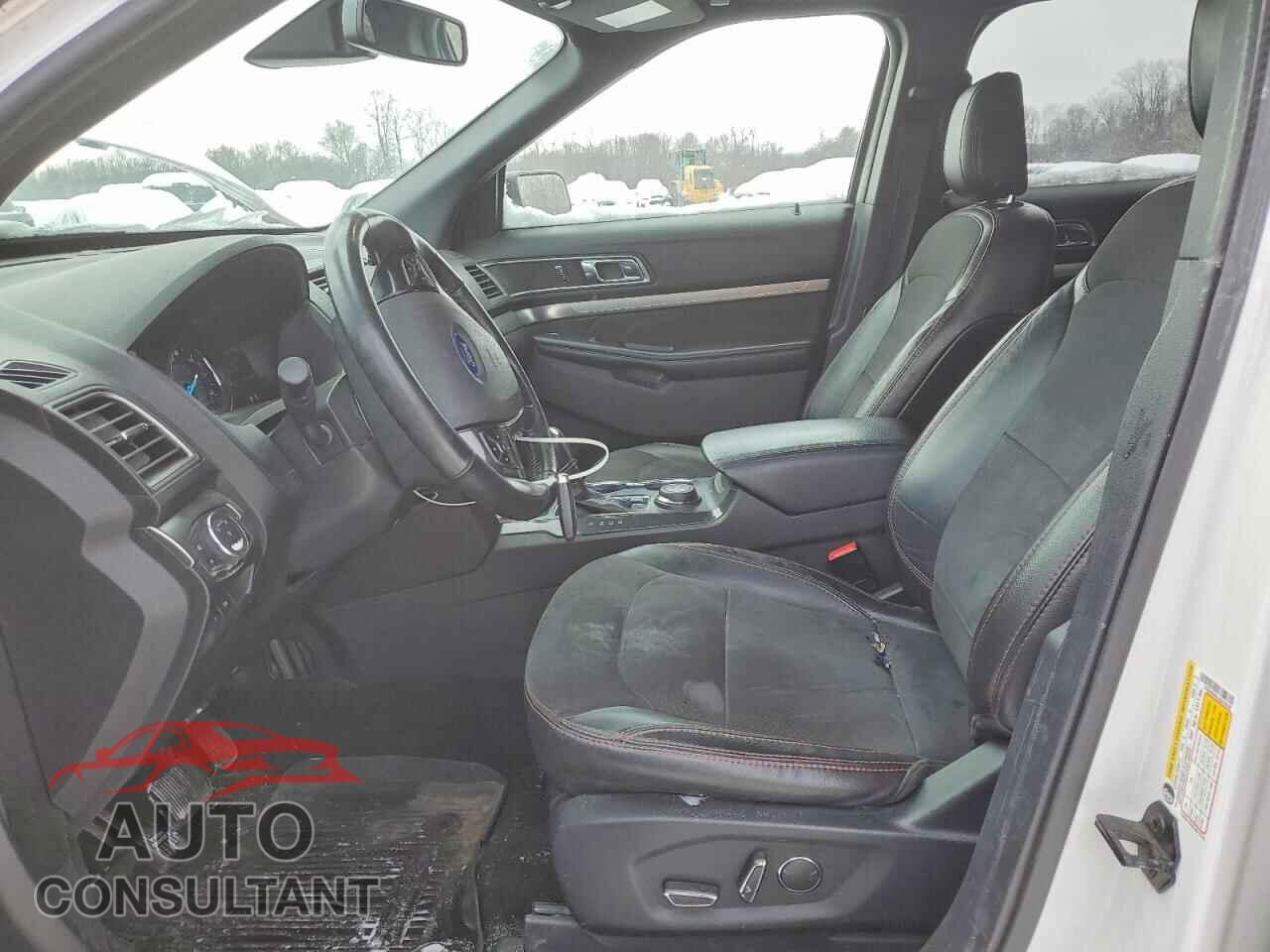 FORD EXPLORER 2018 - 1FM5K8D85JGB28608