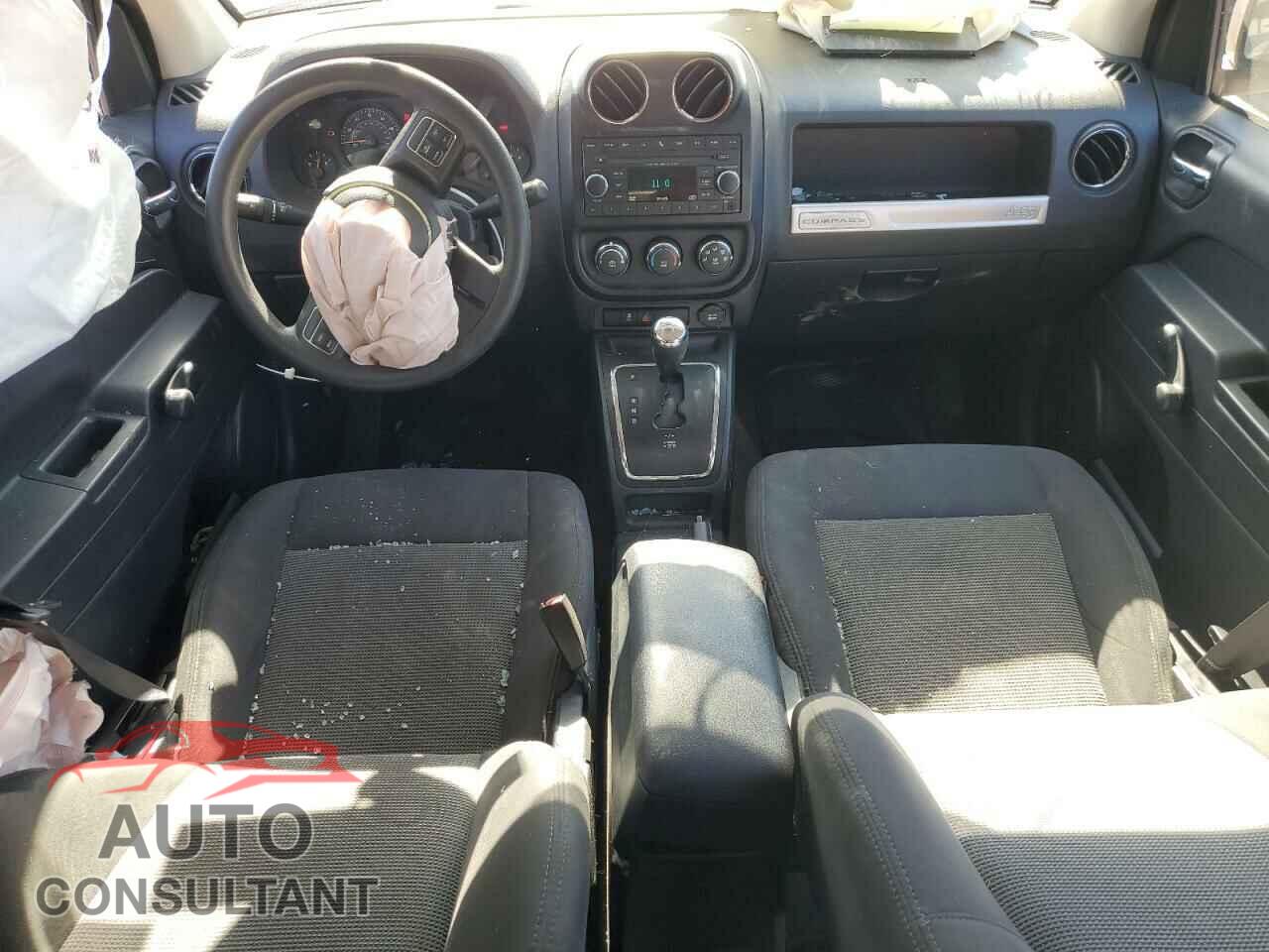JEEP COMPASS 2017 - 1C4NJCBA9HD185616