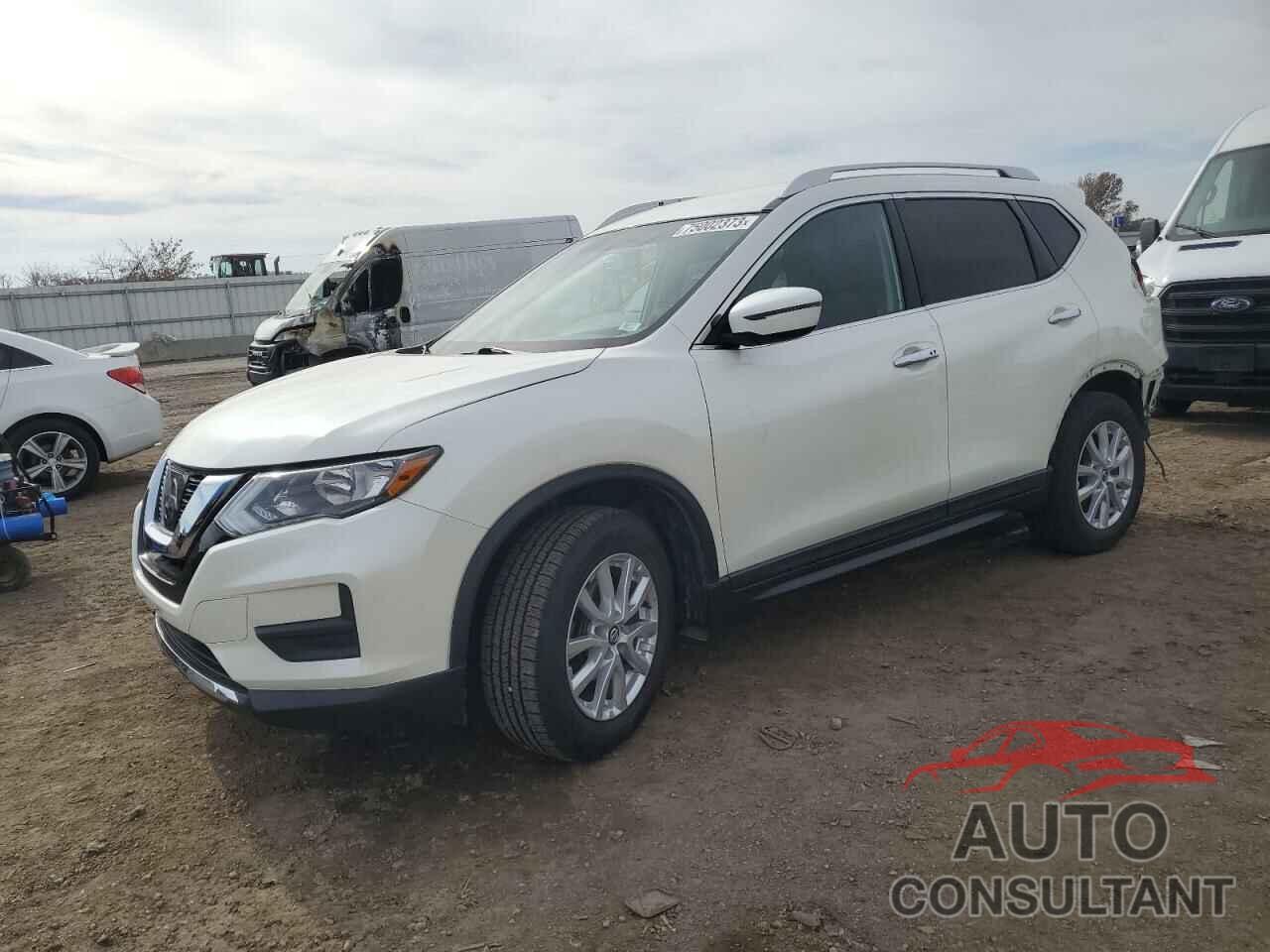 NISSAN ROGUE 2017 - KNMAT2MV9HP608132