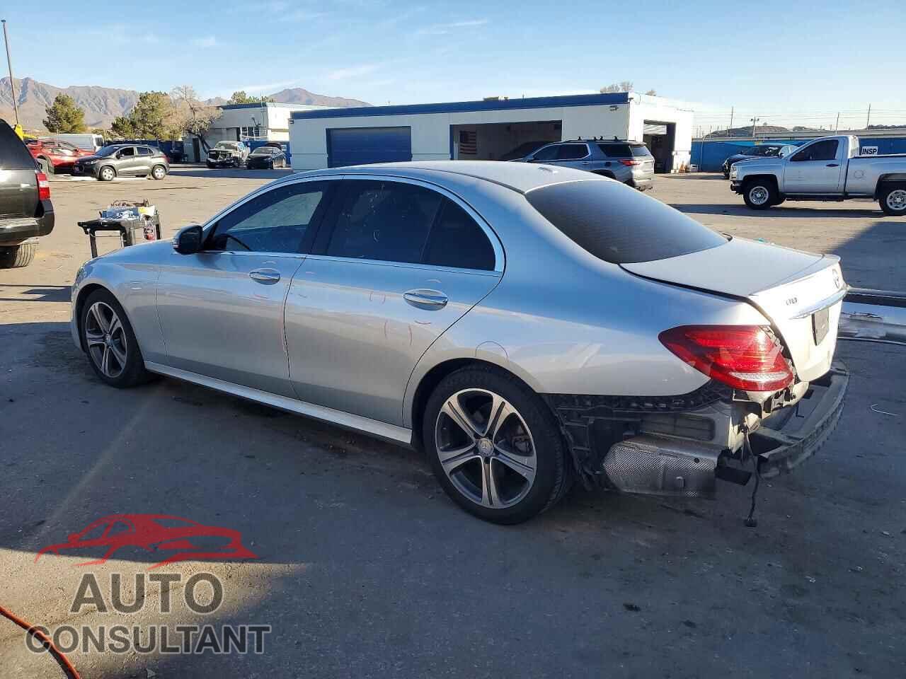 MERCEDES-BENZ E-CLASS 2017 - WDDZF4JB5HA136469