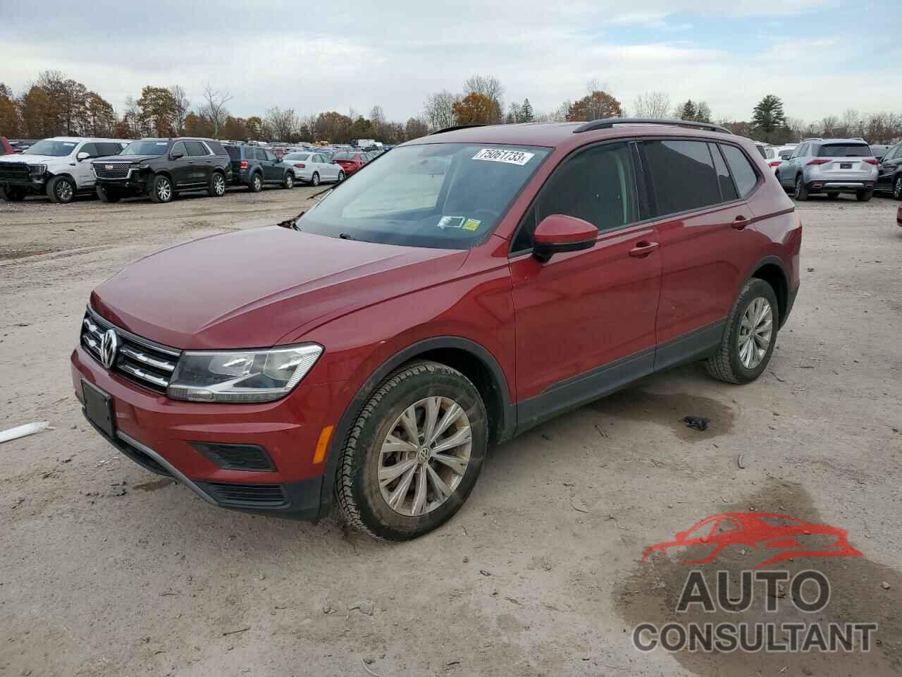 VOLKSWAGEN TIGUAN 2018 - 3VV0B7AX6JM113921