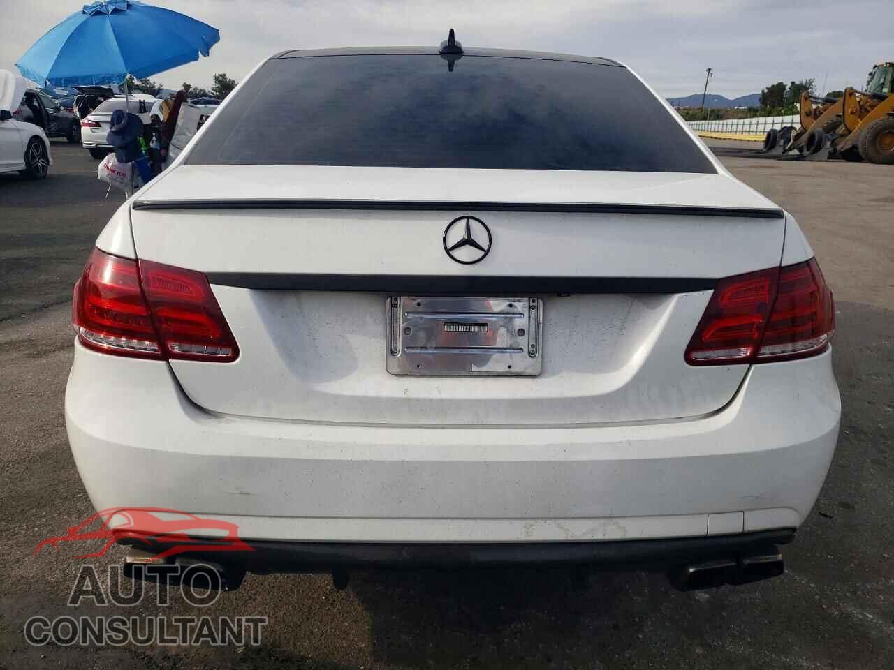 MERCEDES-BENZ E-CLASS 2013 - WDDHF5KB9DA749091