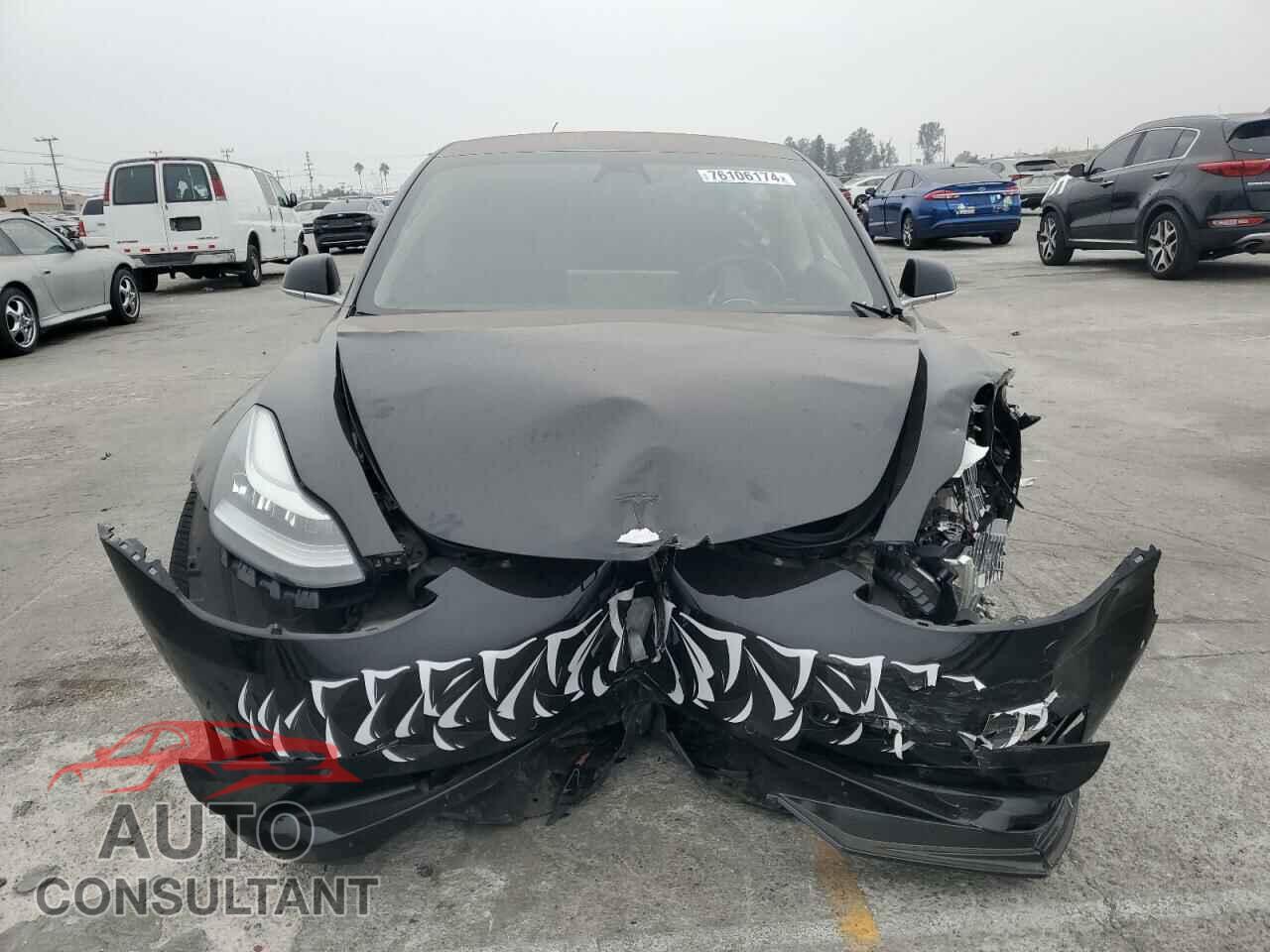 TESLA MODEL 3 2018 - 5YJ3E1EB0JF084516