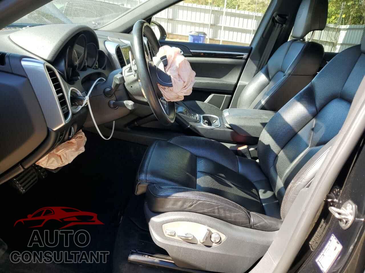 PORSCHE CAYENNE 2017 - WP1AE2A27HLA71626