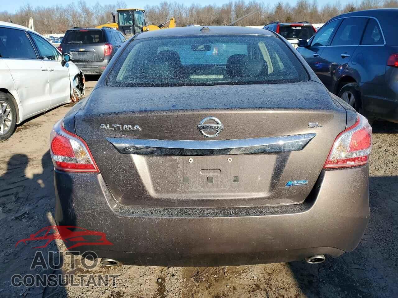 NISSAN ALTIMA 2013 - 1N4AL3AP5DN437726