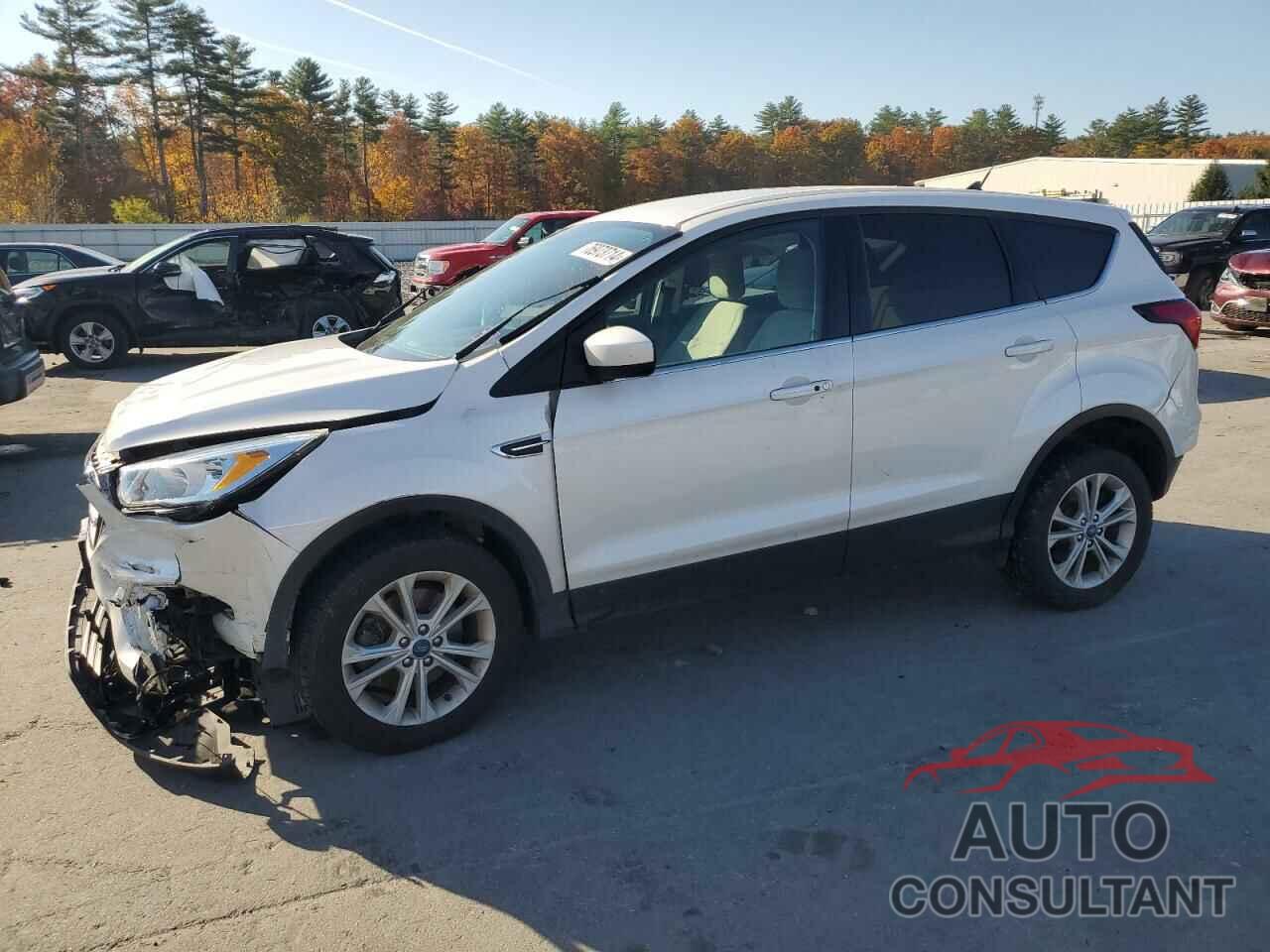 FORD ESCAPE 2019 - 1FMCU9GD3KUA08423