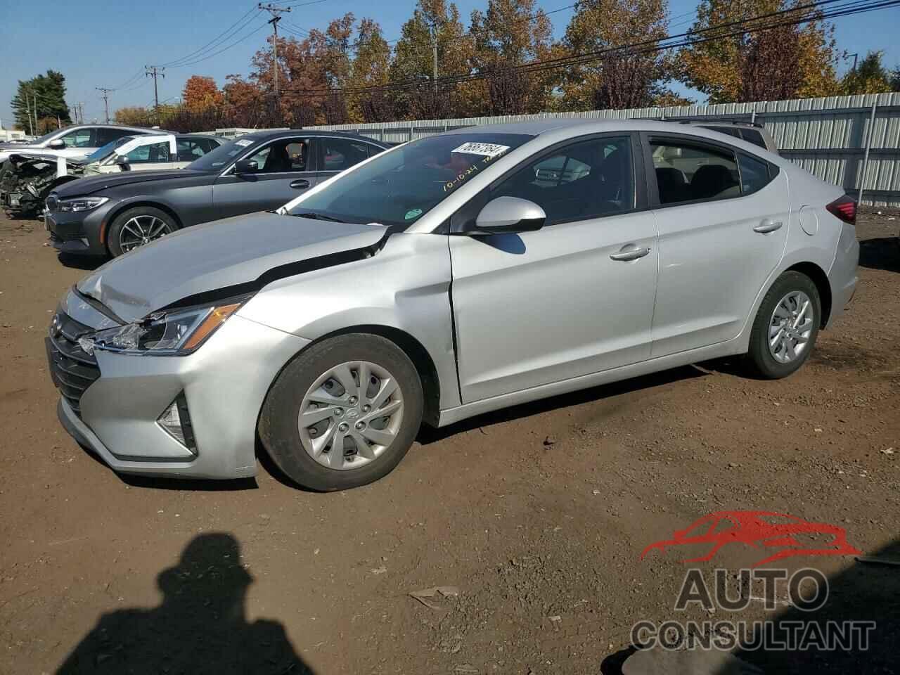 HYUNDAI ELANTRA 2019 - KMHD74LF1KU791120