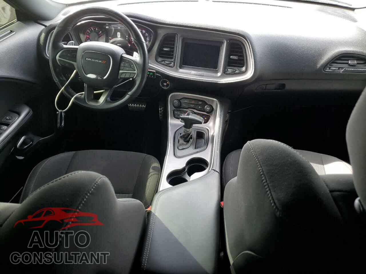 DODGE CHALLENGER 2019 - 2C3CDZBT2KH621241