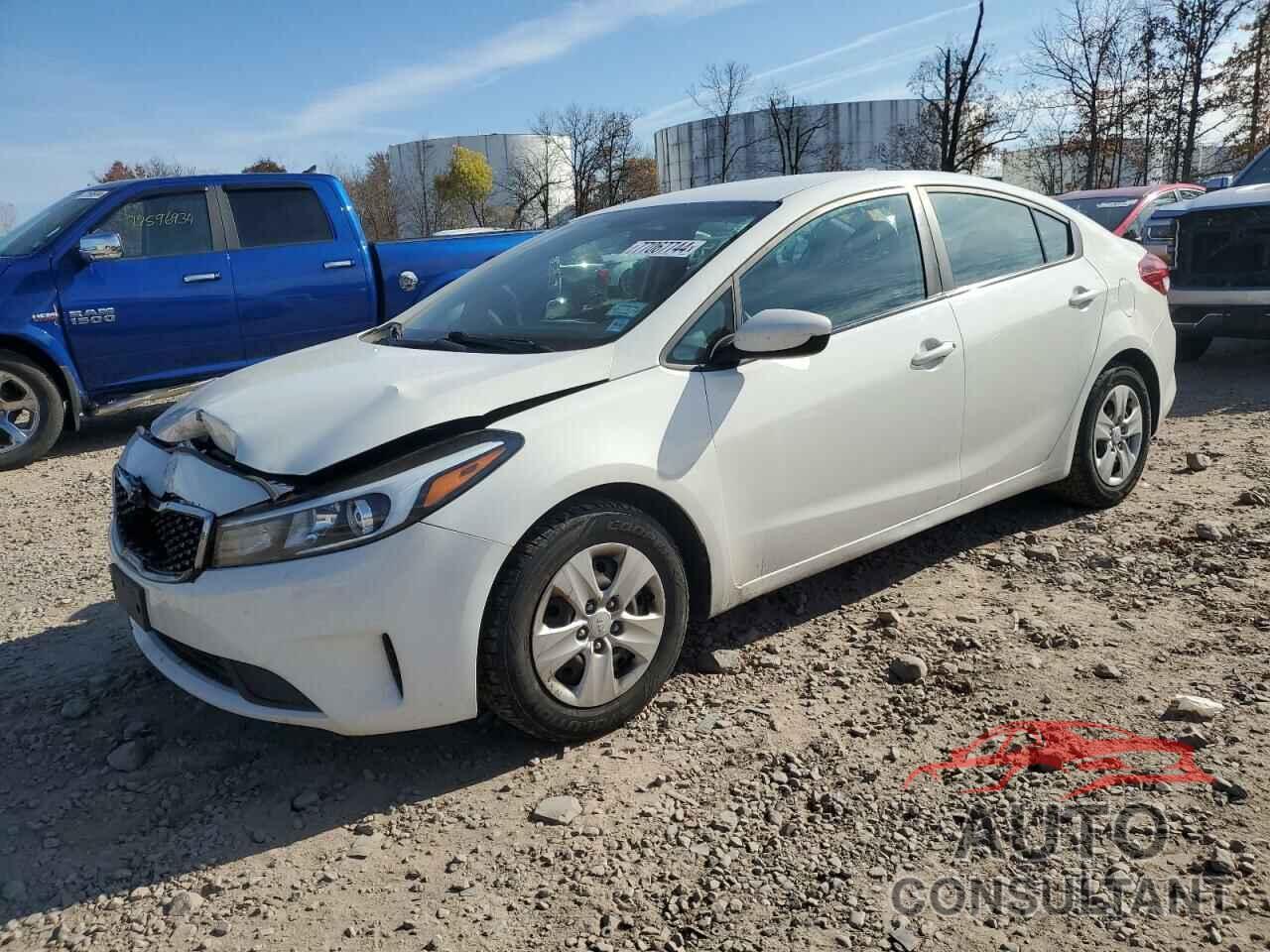 KIA FORTE 2017 - 3KPFK4A74HE088528