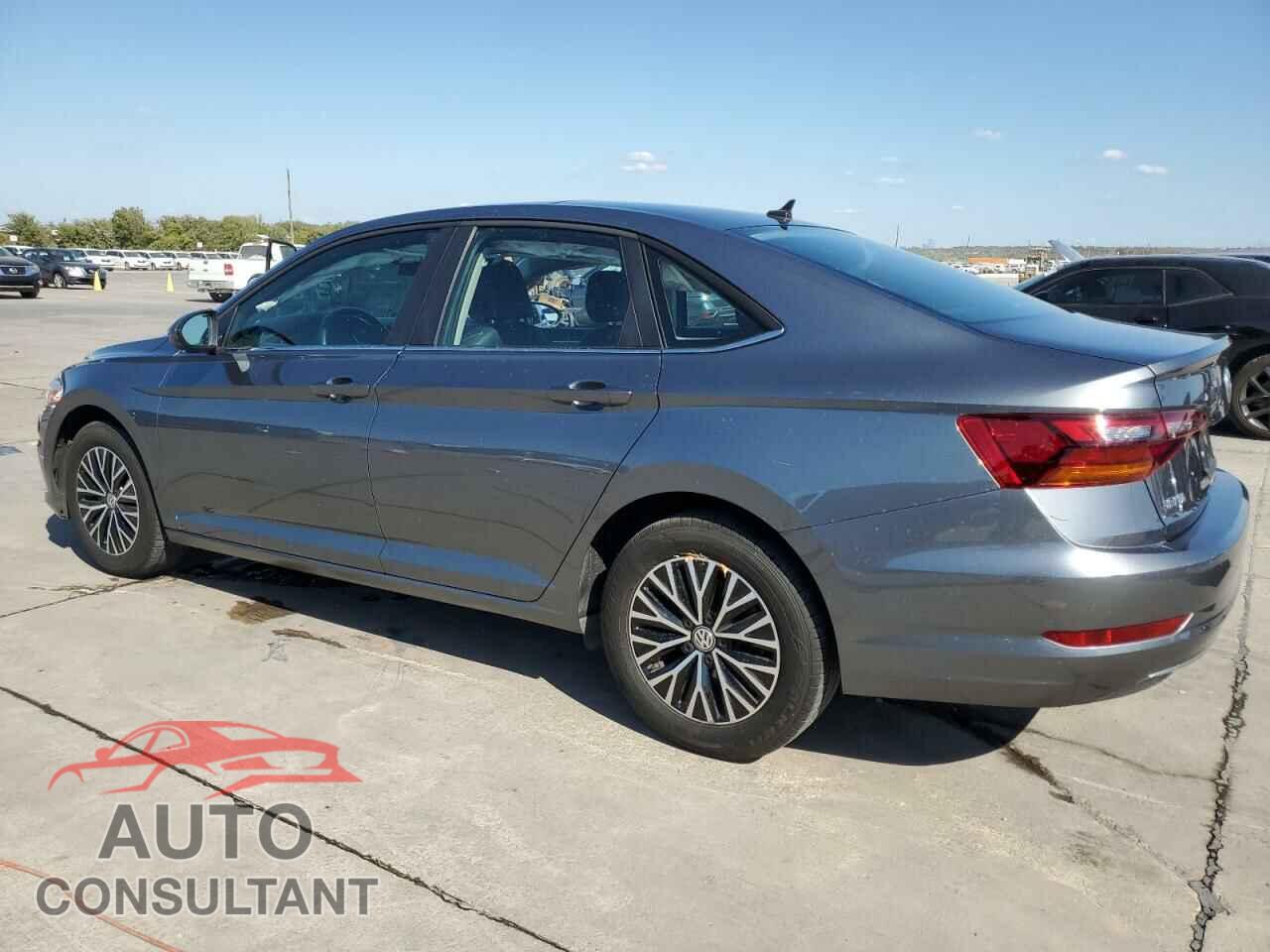 VOLKSWAGEN JETTA 2019 - 3VWCB7BU7KM229367