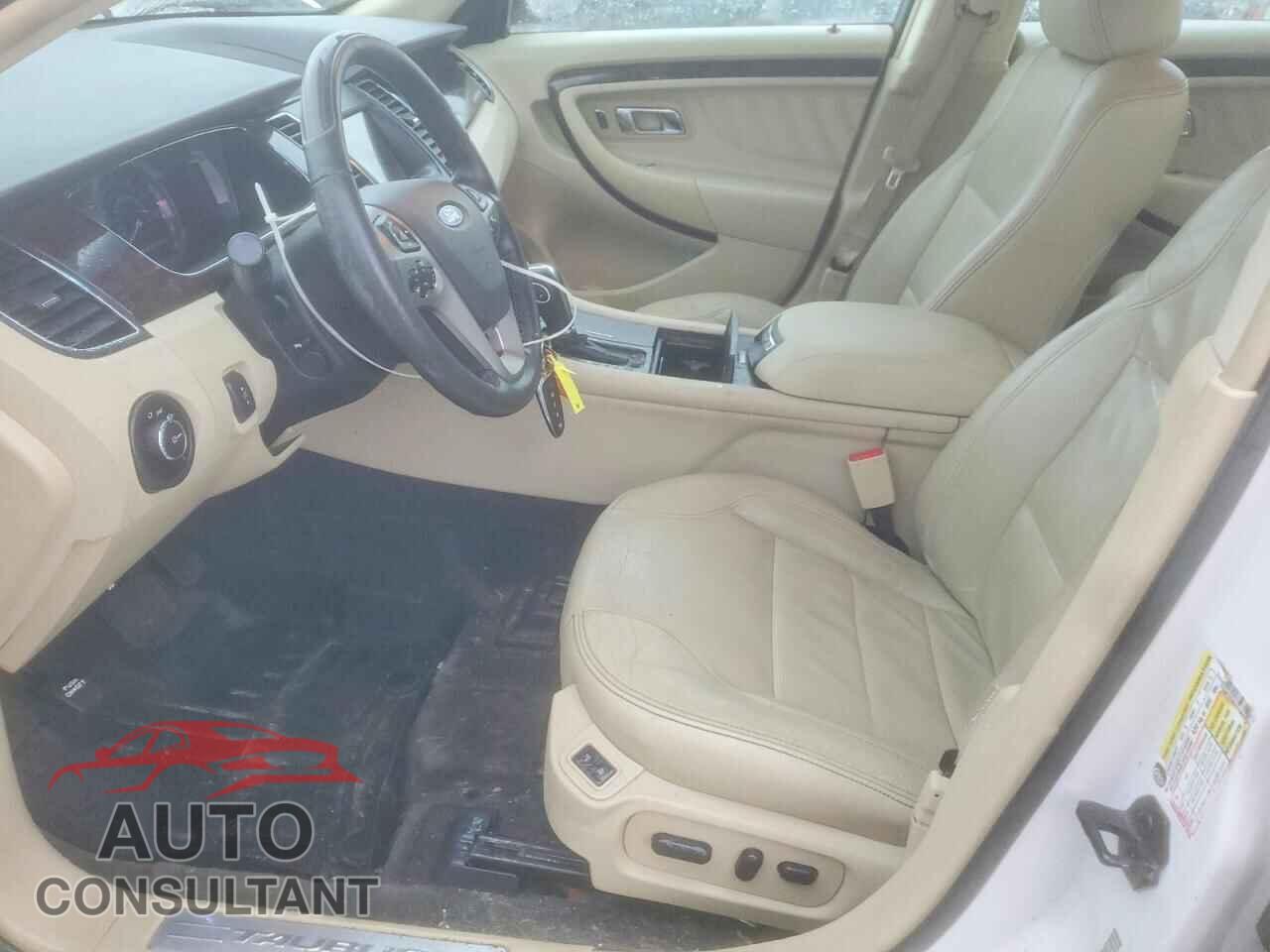 FORD TAURUS 2016 - 1FAHP2F86GG106693