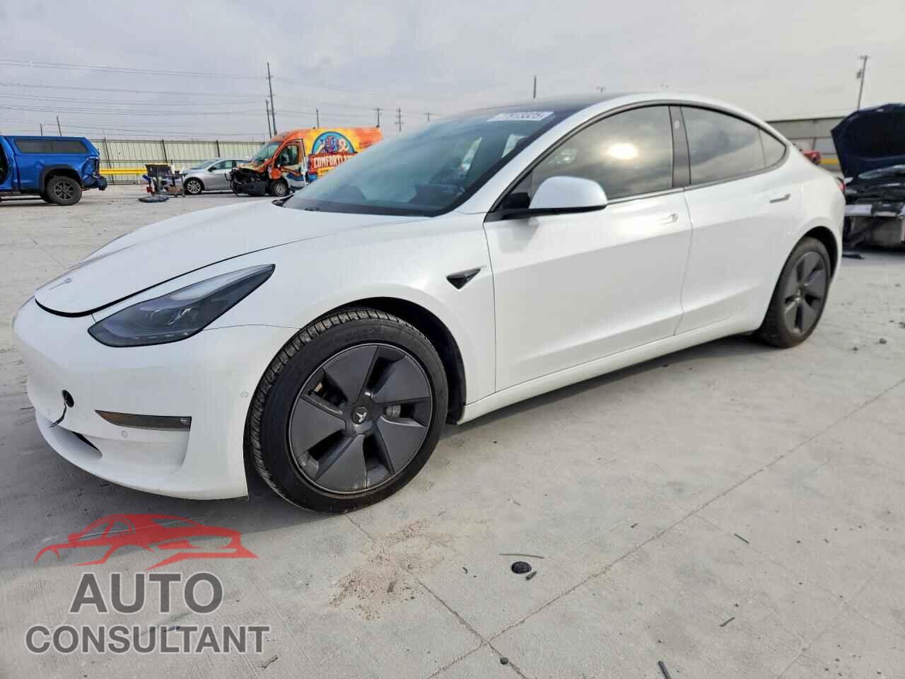 TESLA MODEL 3 2021 - 5YJ3E1EB6MF869689