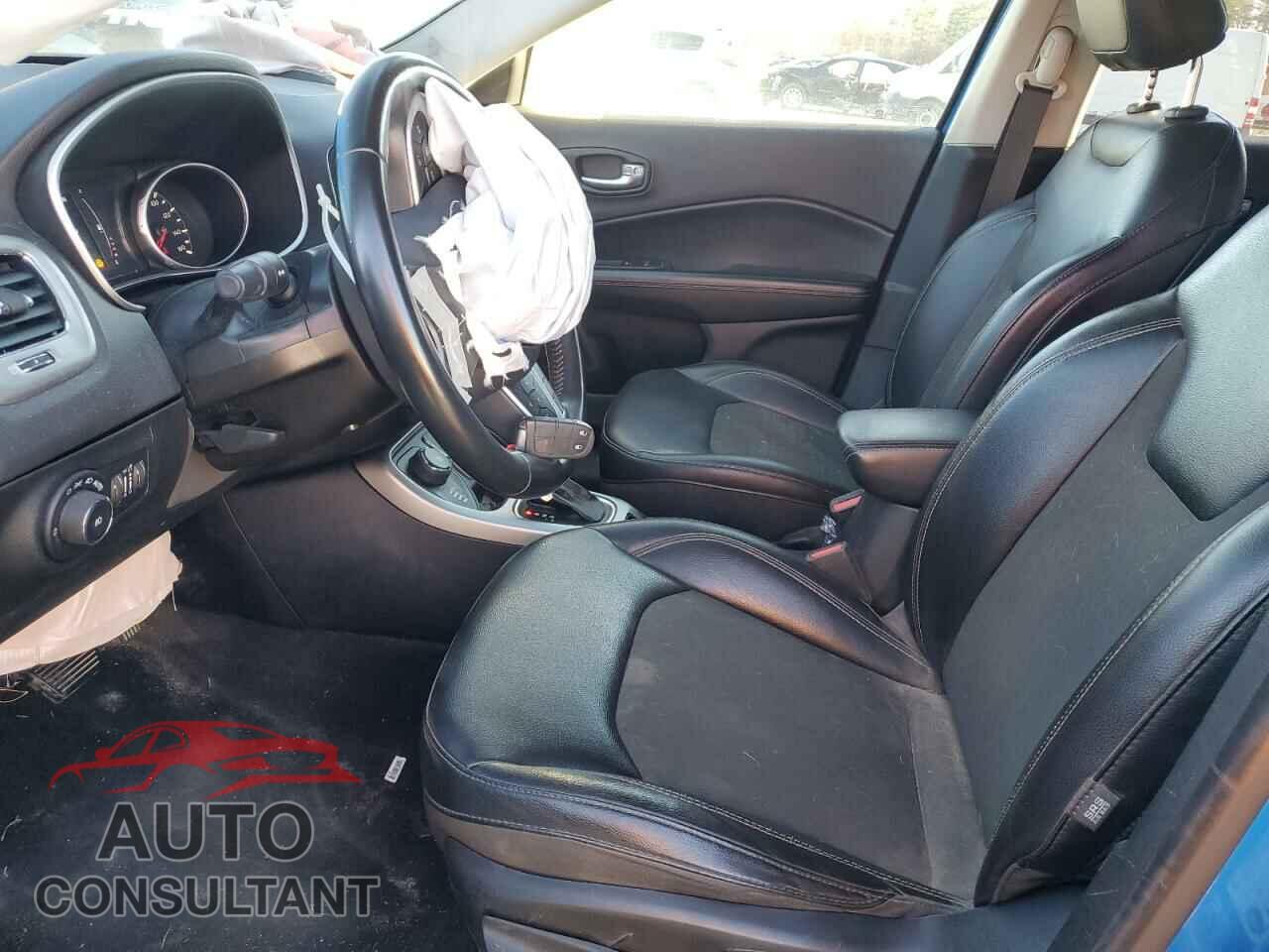 JEEP COMPASS 2018 - 3C4NJDBB9JT436228